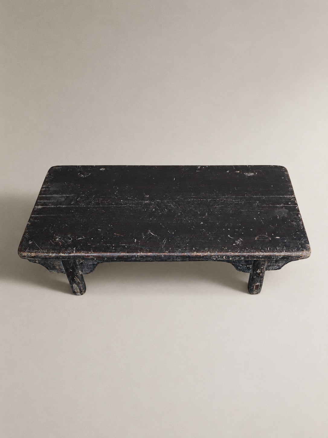 Kang table black patina