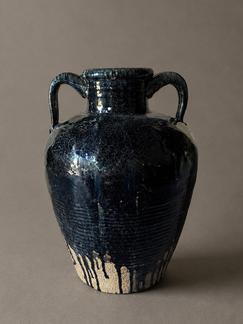Shanxi black - tall vessel / handle No. 1