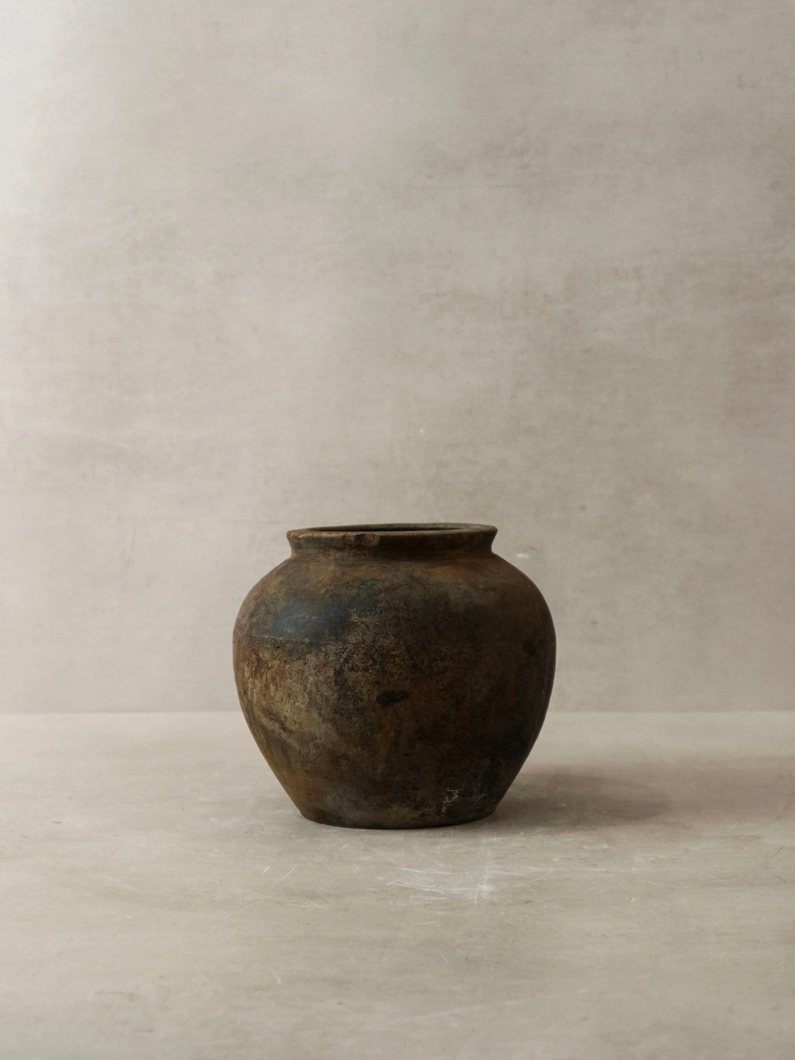 Old Chinese dark pot #2