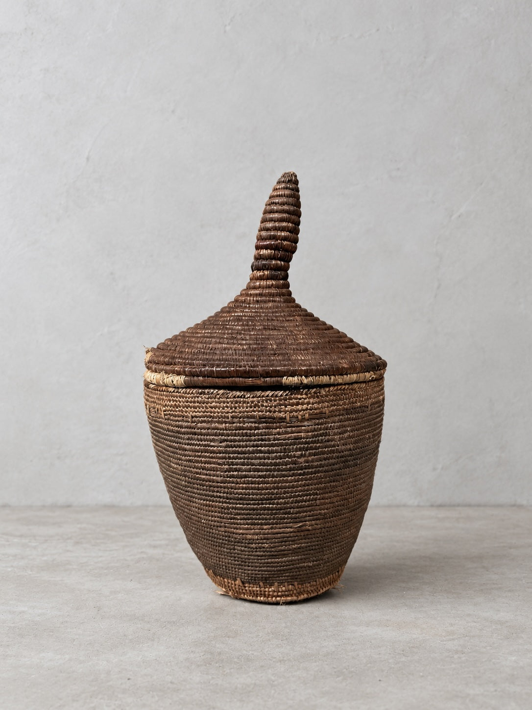 Vintage Rwanda basket size S