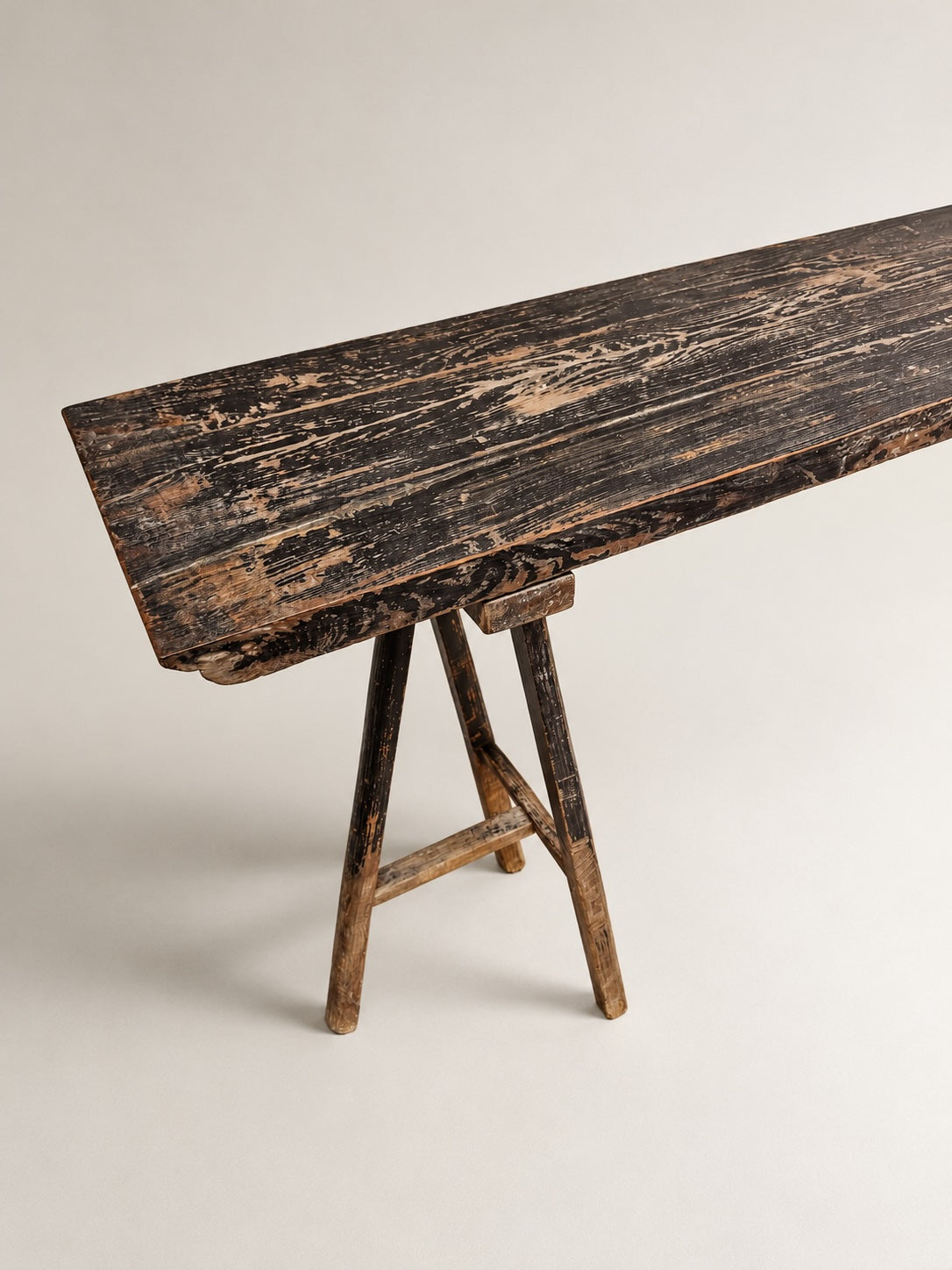 The antique Chinese painting table