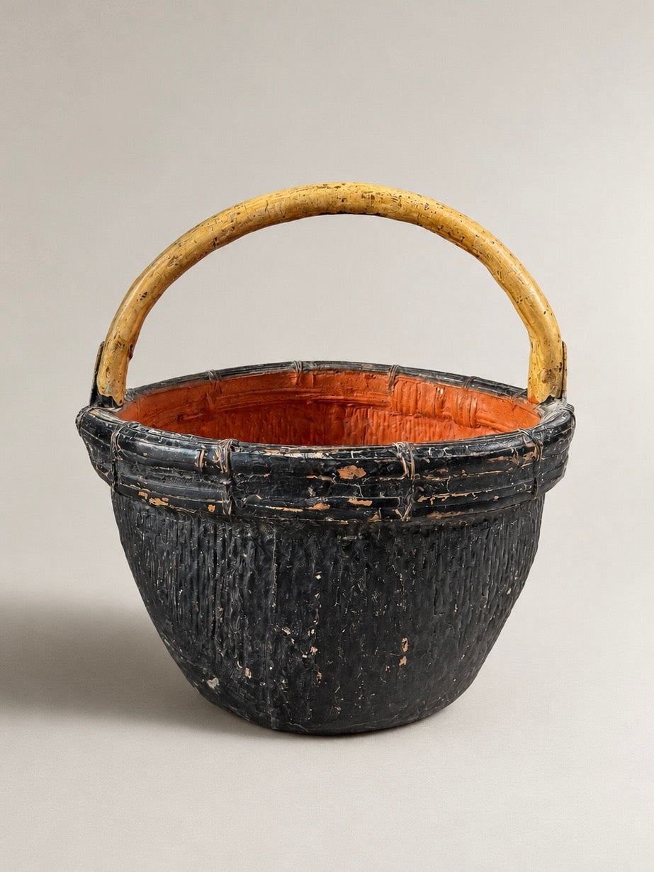 antique basket w/ handle No. 2
