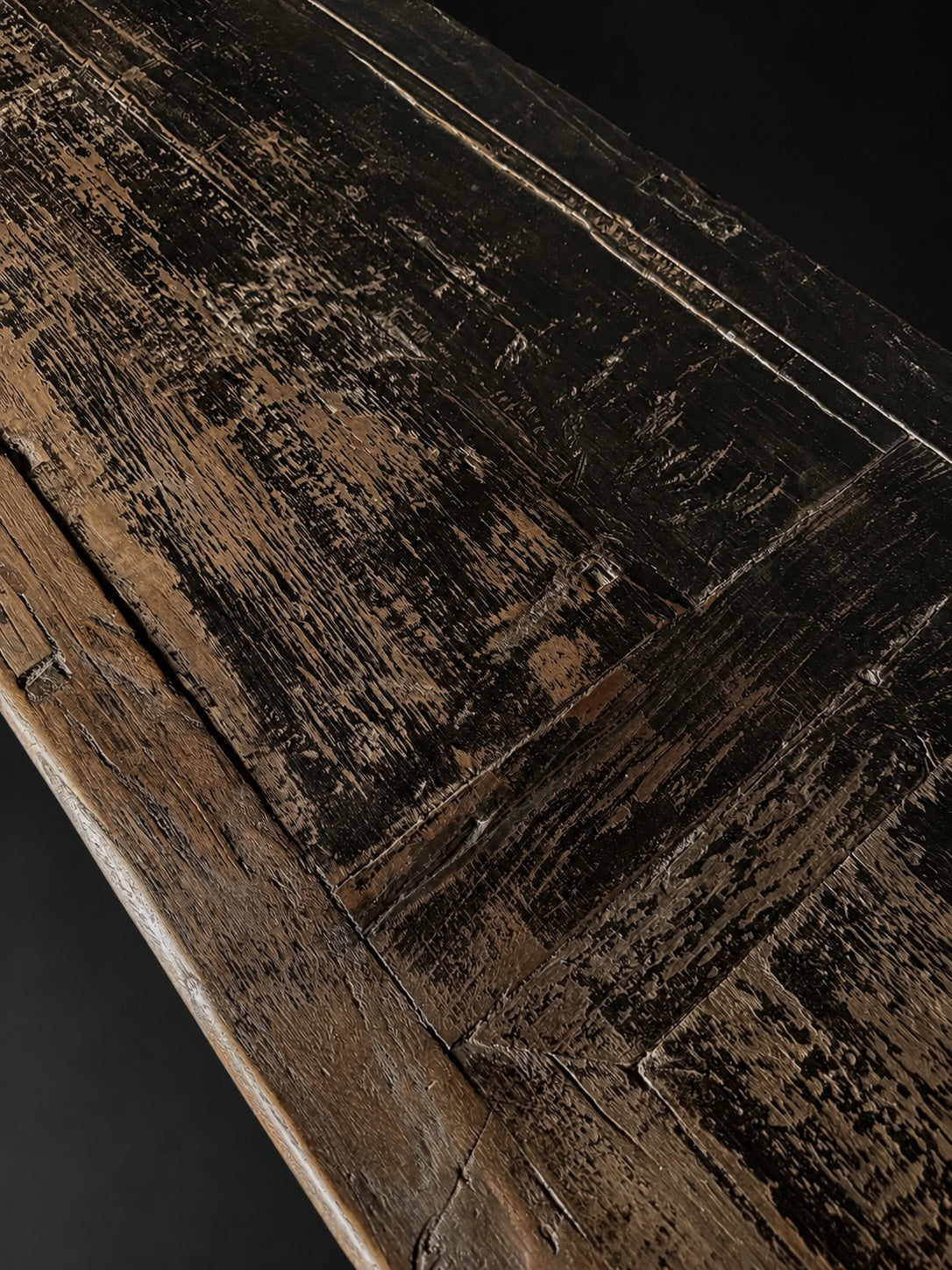 patinated Chinese drawer sideboard