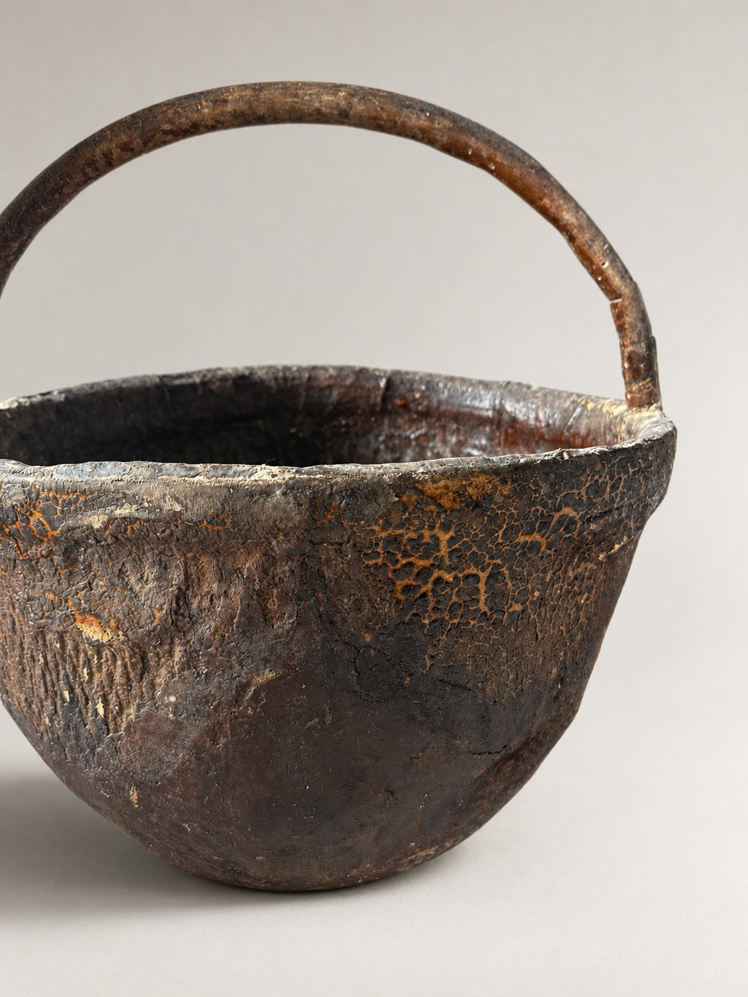 antique basket w/ handle No. 3