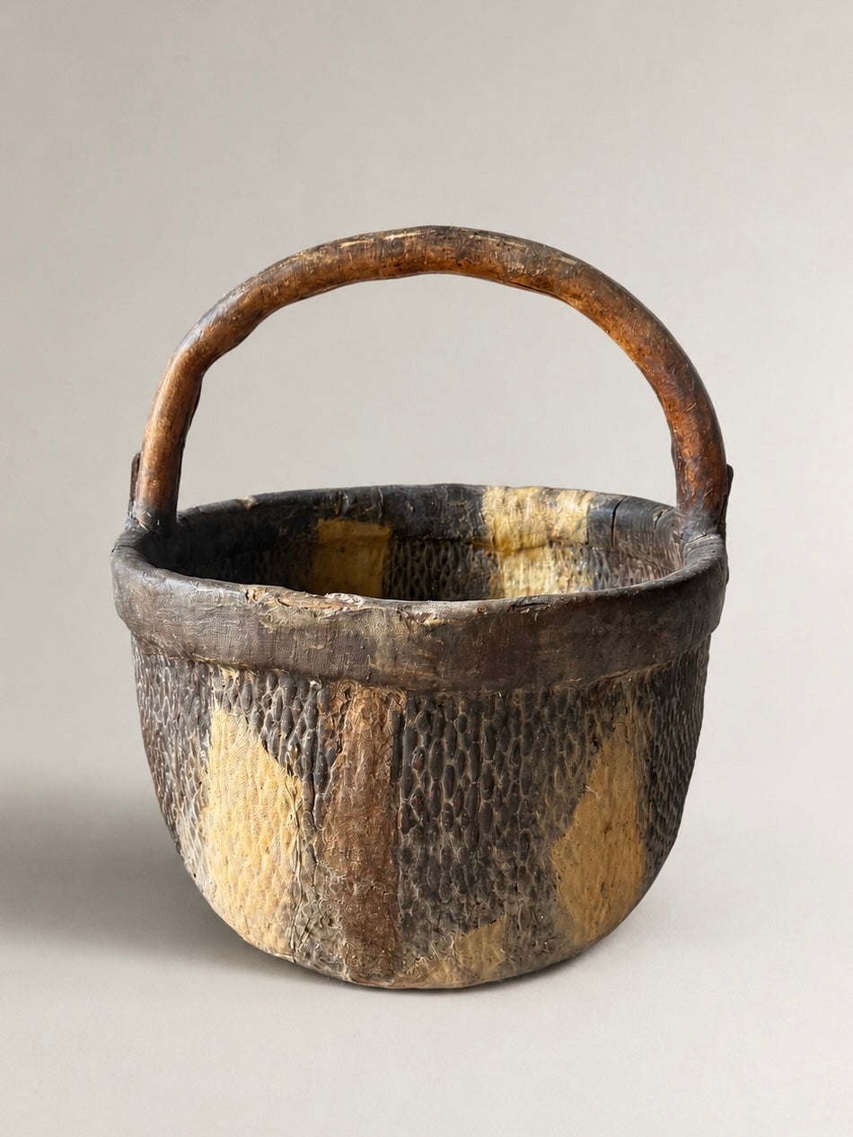 antique basket w/ handle No. 6