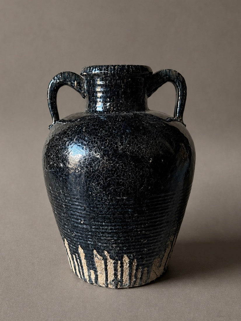 Shanxi black - tall vessel / handle No. 1