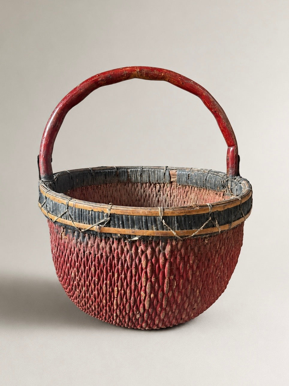 antique basket w/ handle No. 5