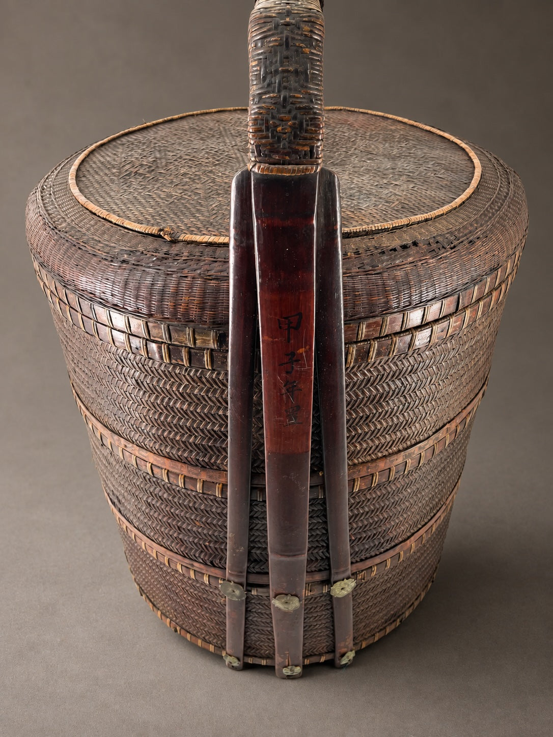 Old bamboo basket dim sum