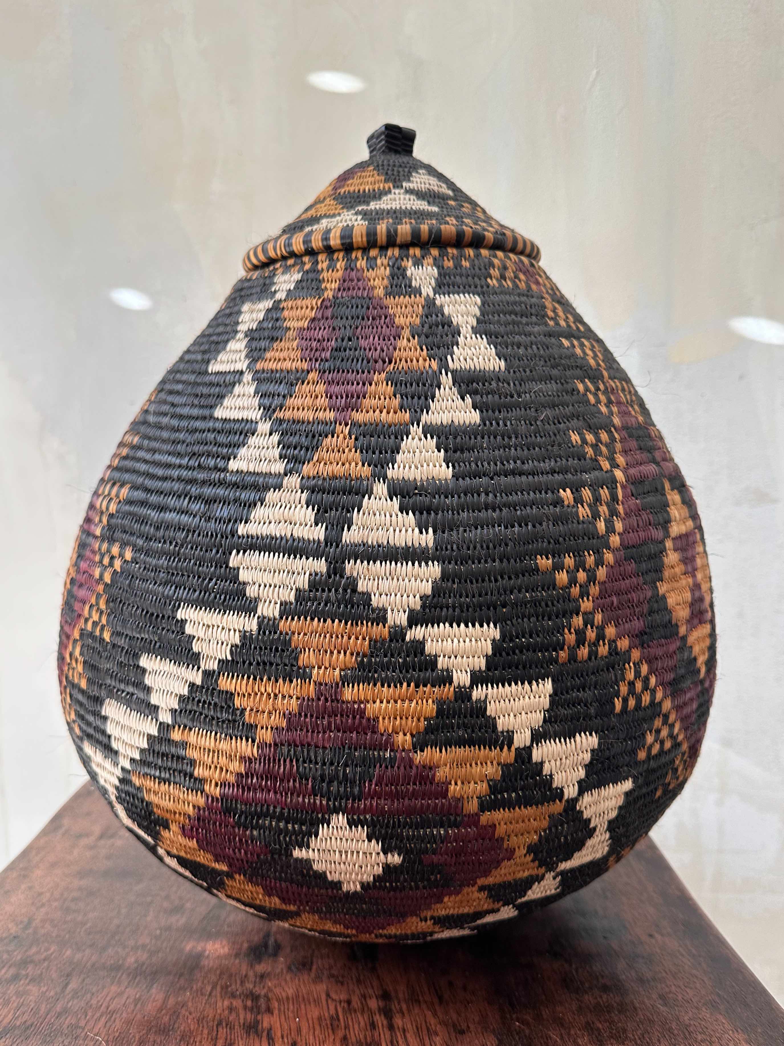 Zulu Basket #18