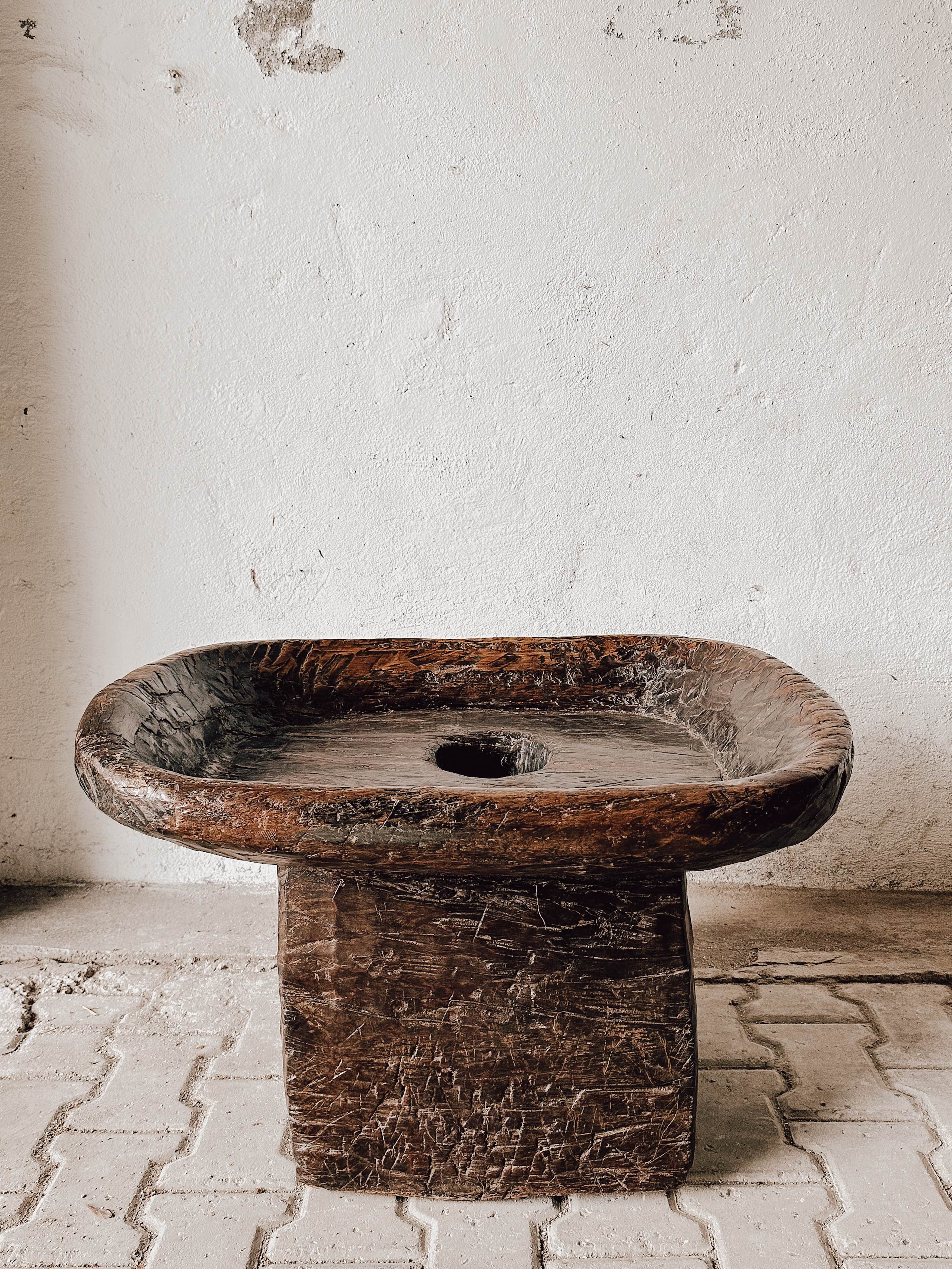 old Naga Grinder Table #1