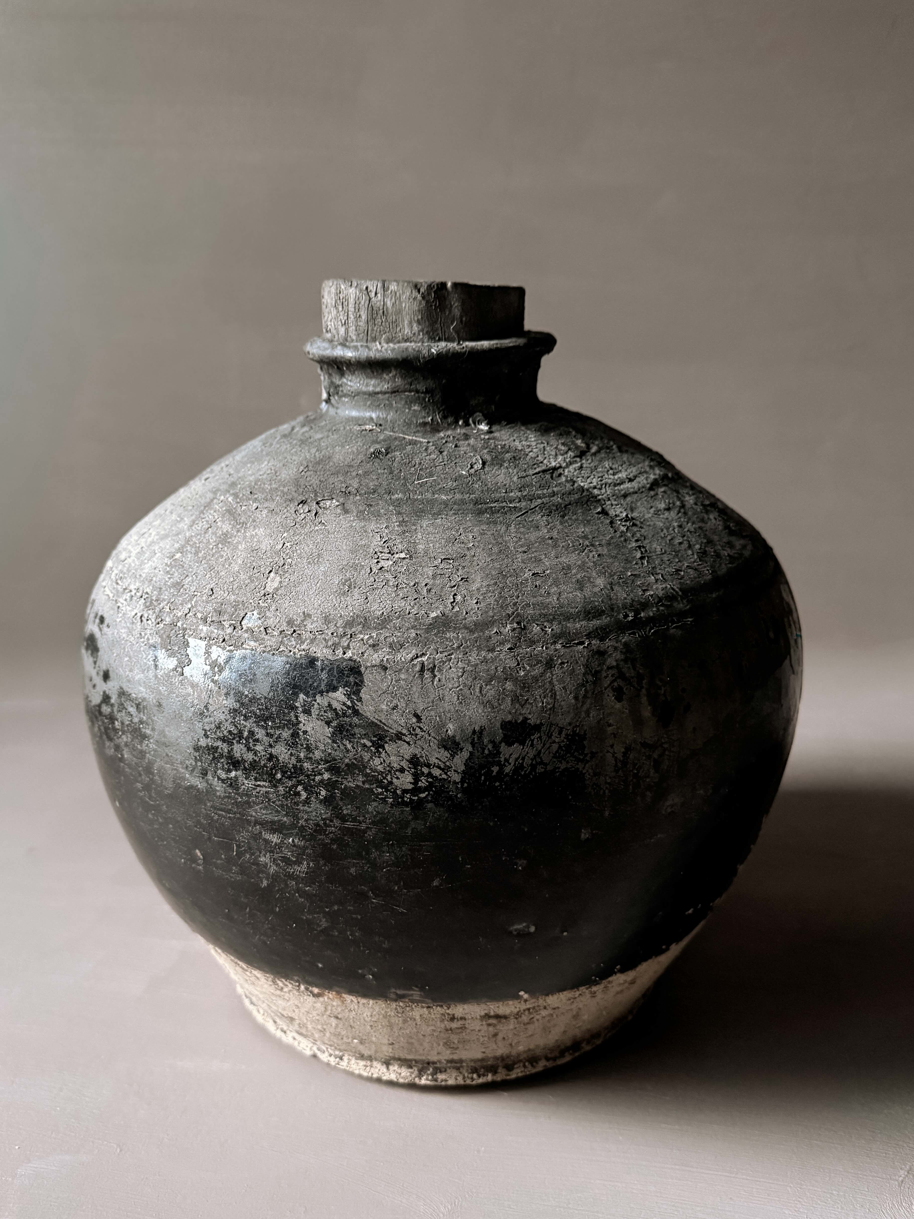 antique jar – Inner Mongolia No. 4