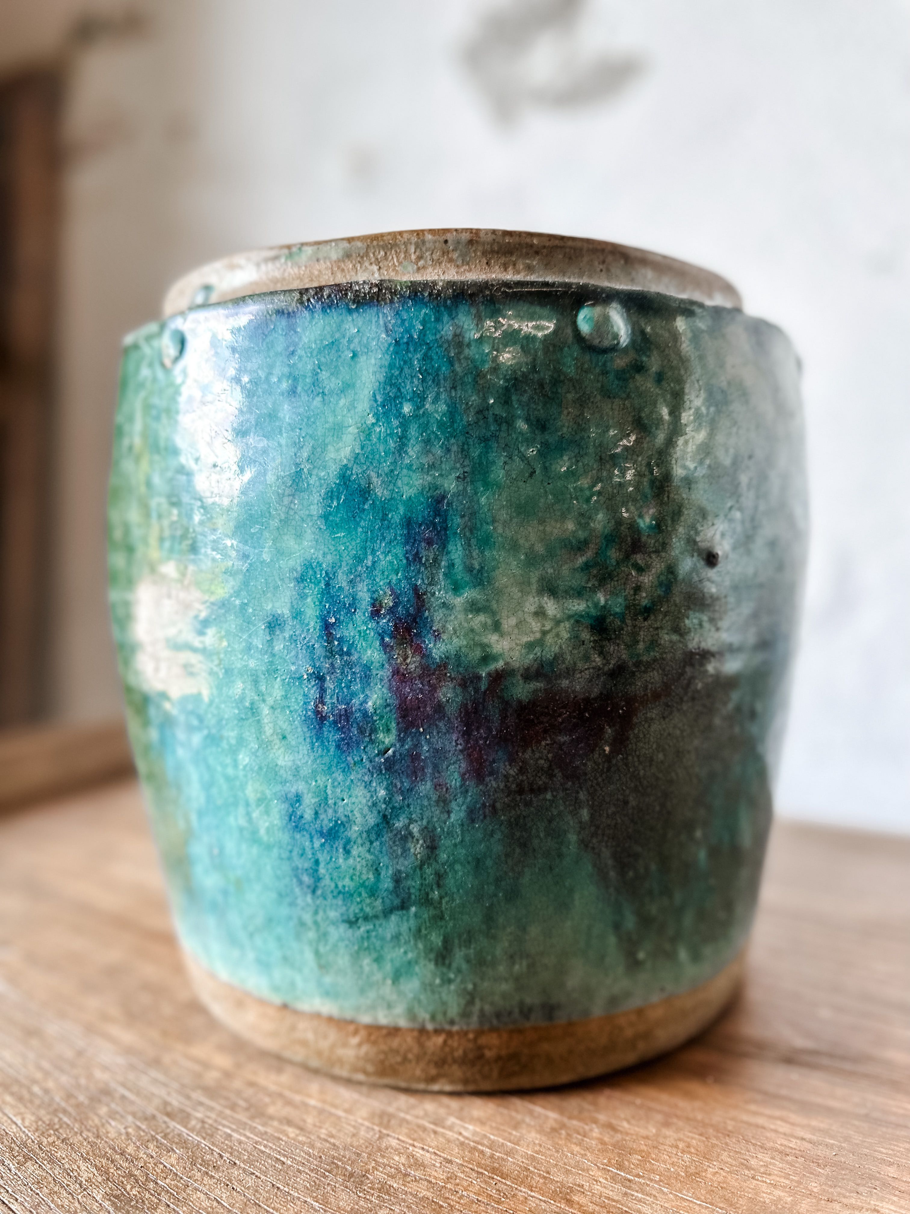The antique ginger pot turquoise