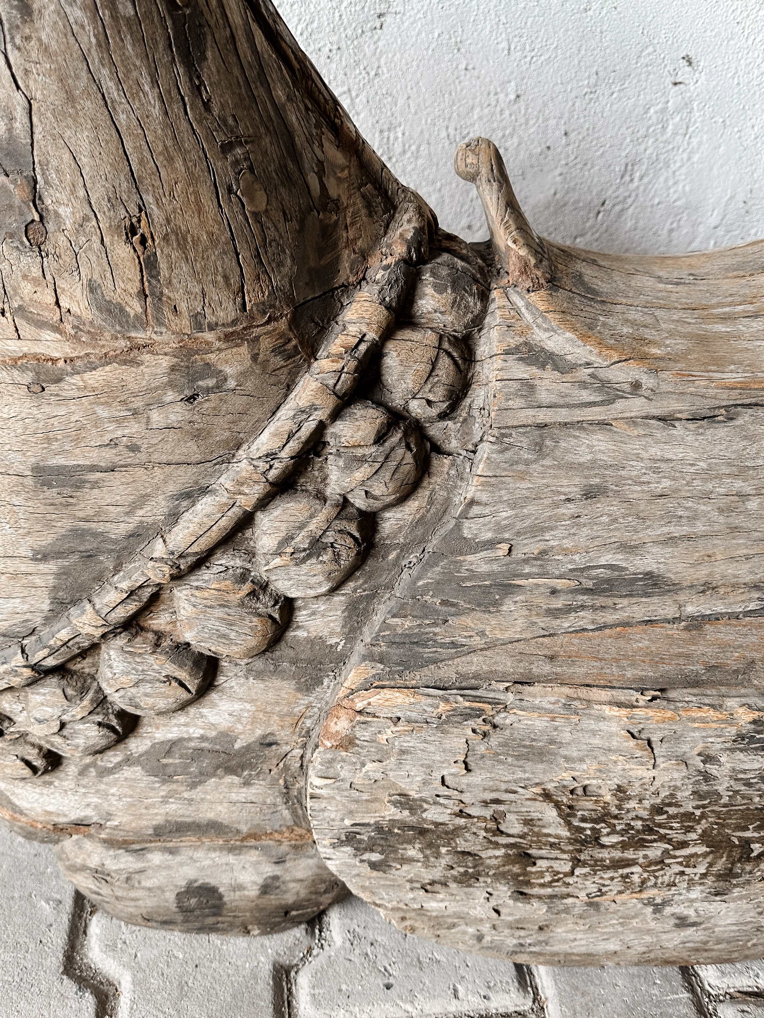 Altes Holzpferd XXL