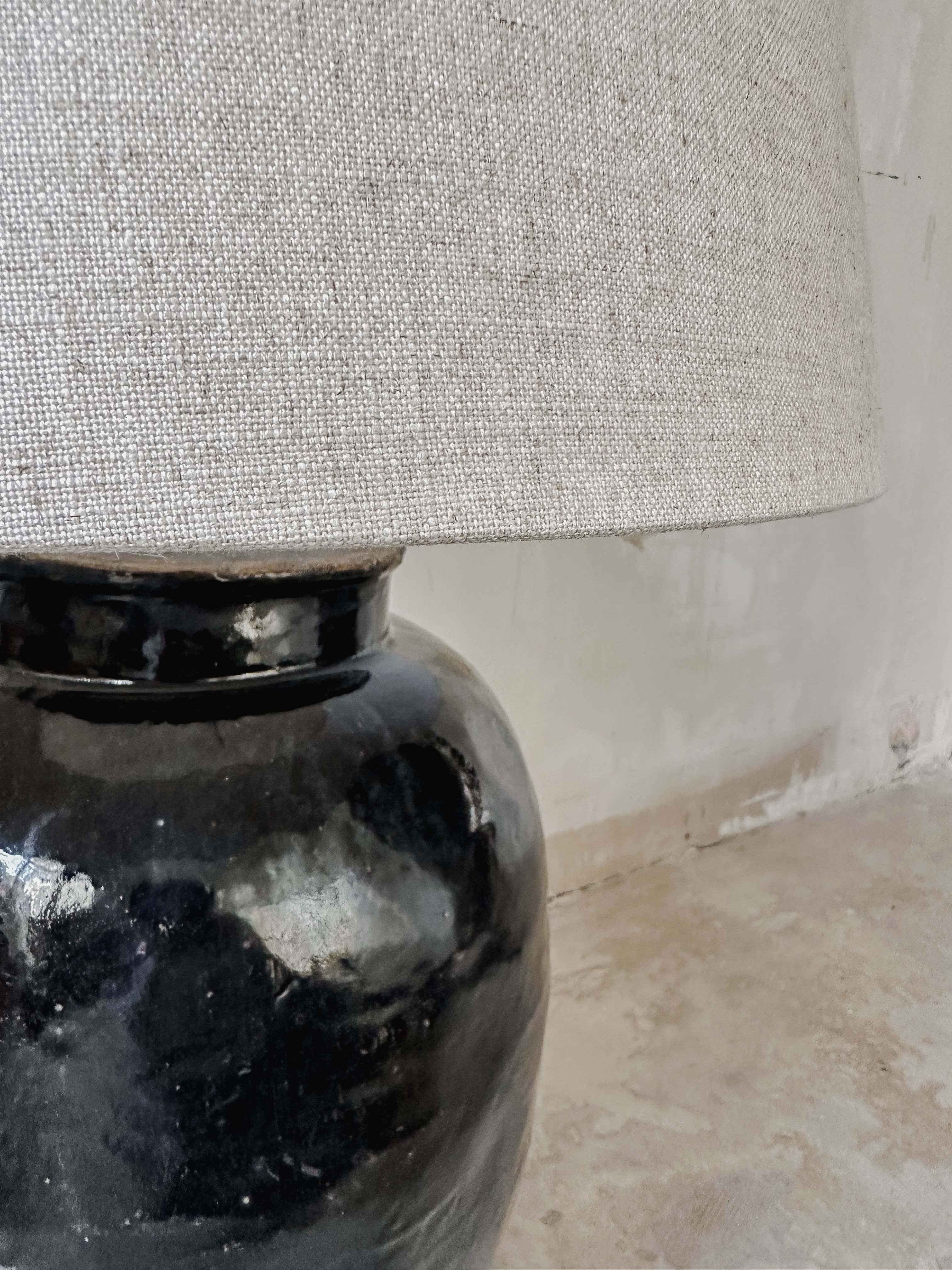 Lampe antike Urnenvase & Leinen