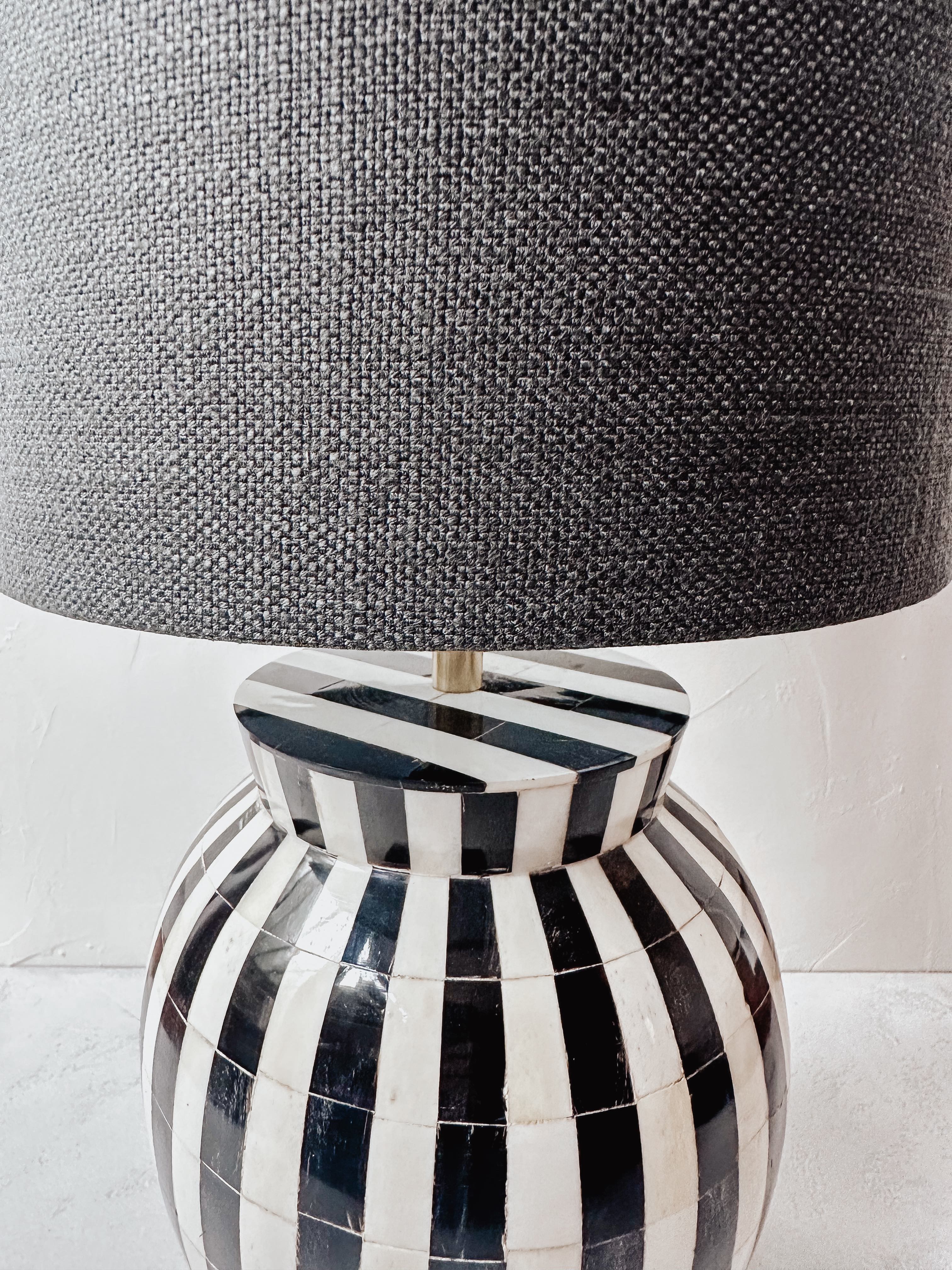 Table lamp bone inlay black/white