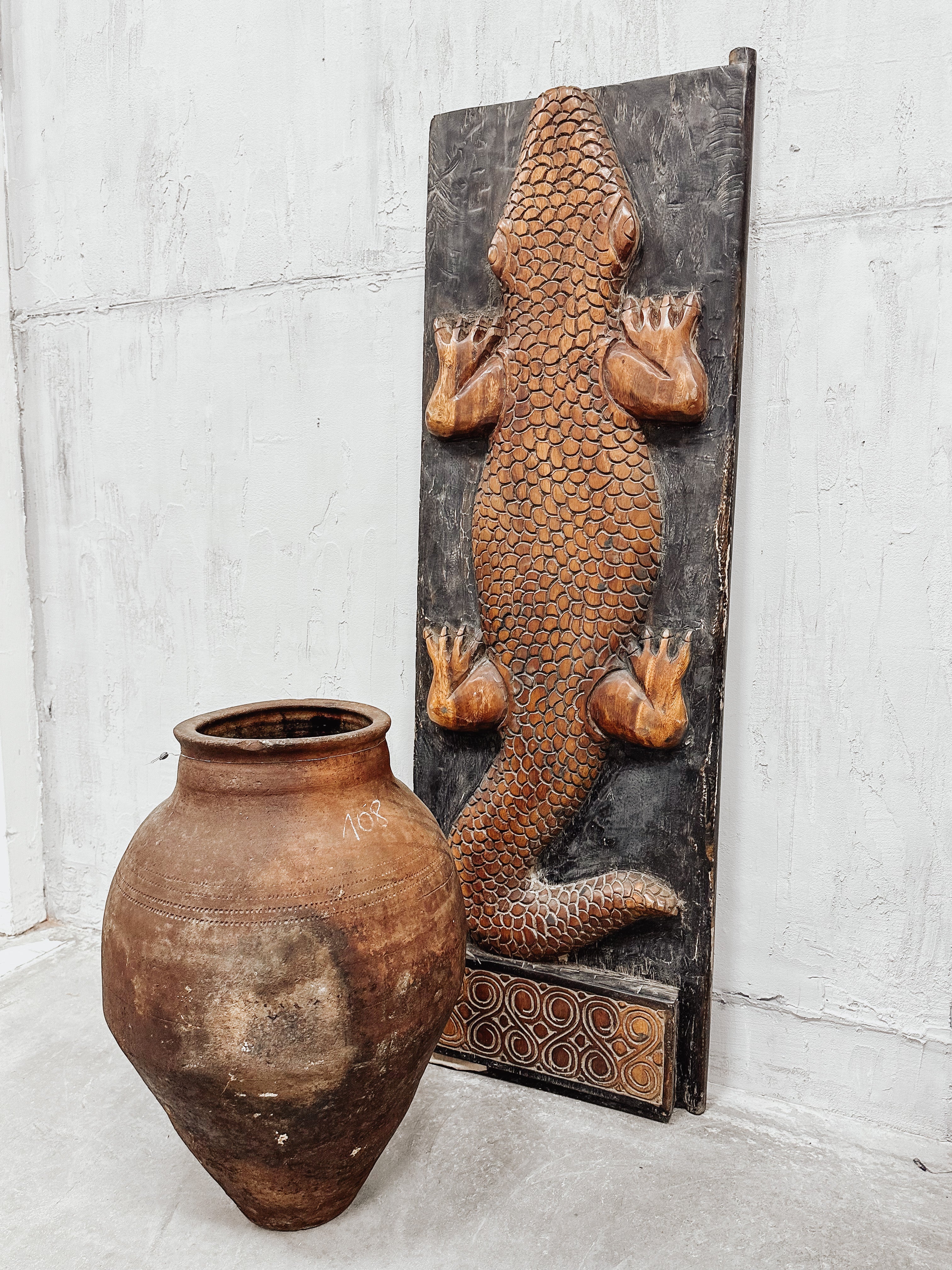 The old croco panel