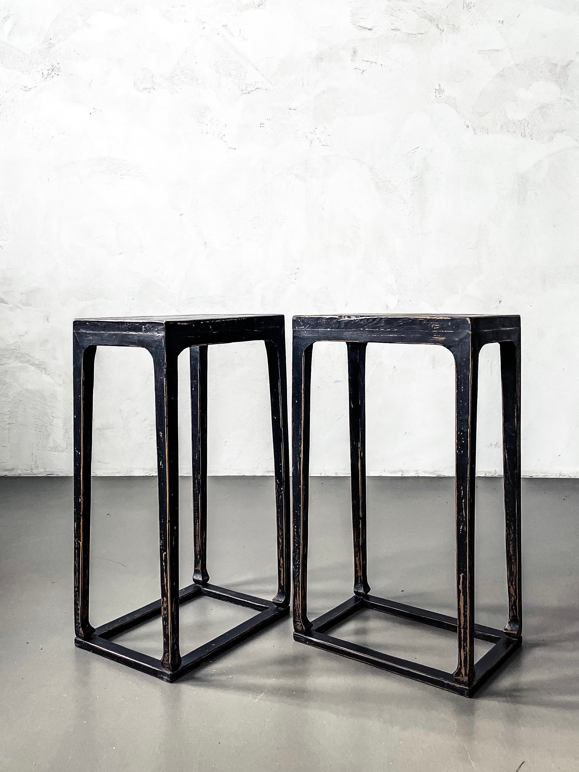 twin plant tables