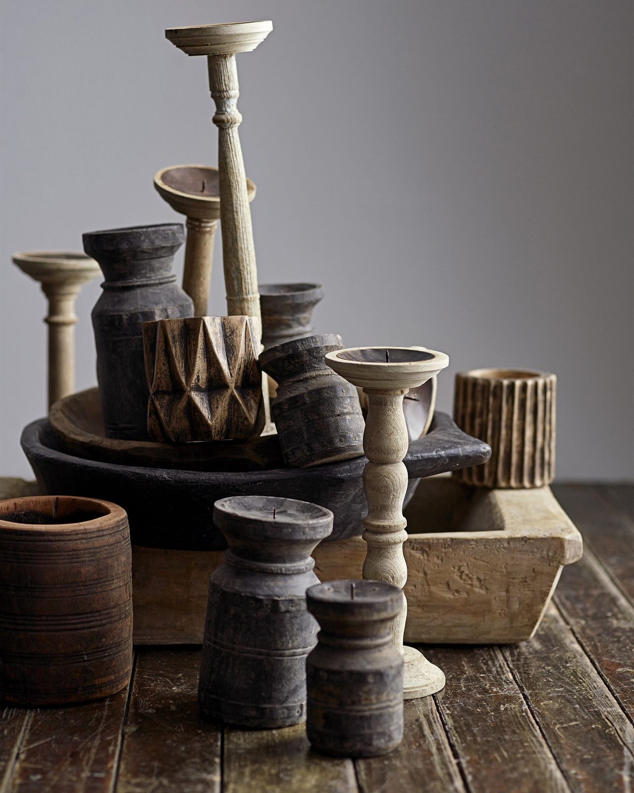 Recycled wood bowl black