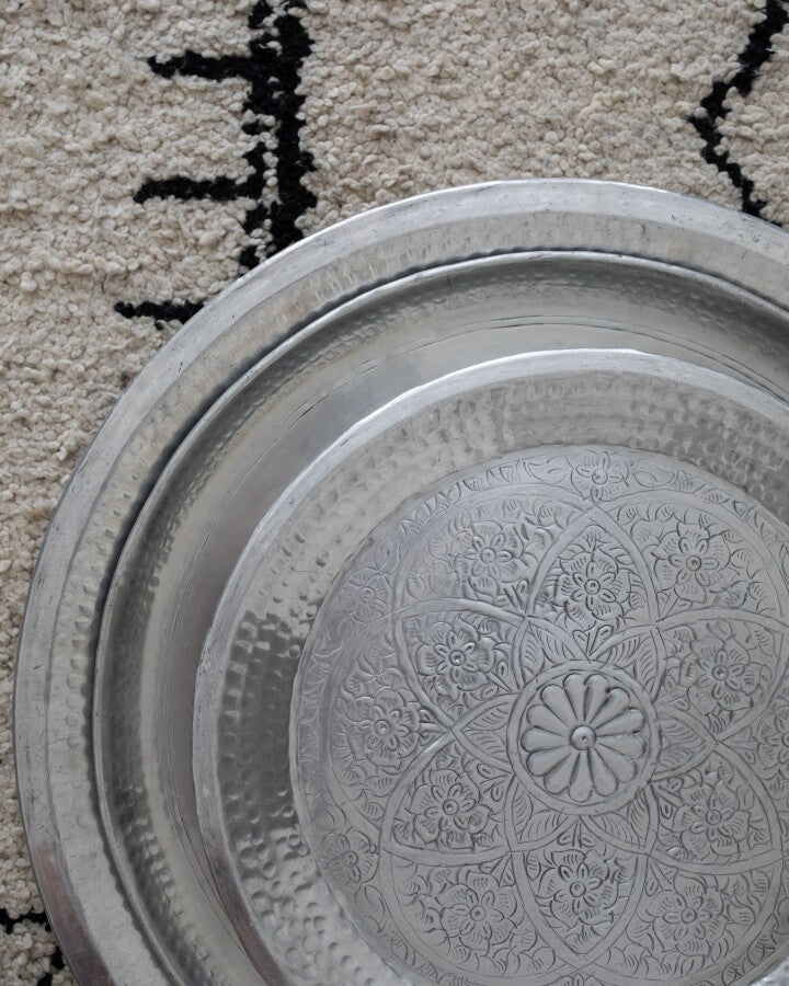 Tray Indian flower