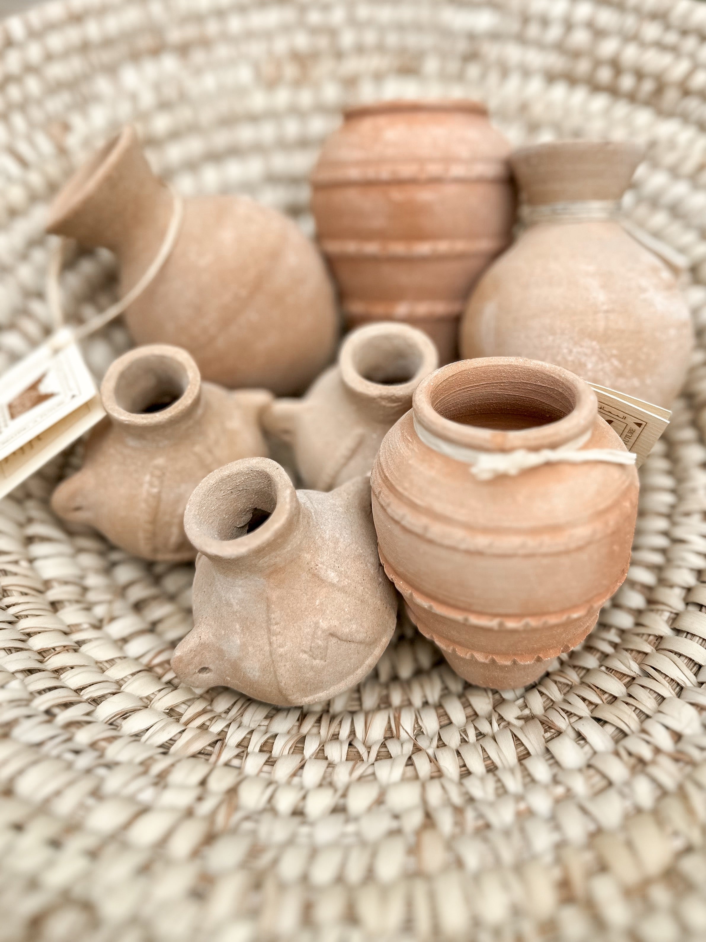 Omani tiny pottery