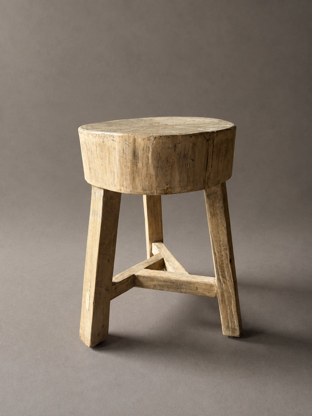 round block stool – No. 2