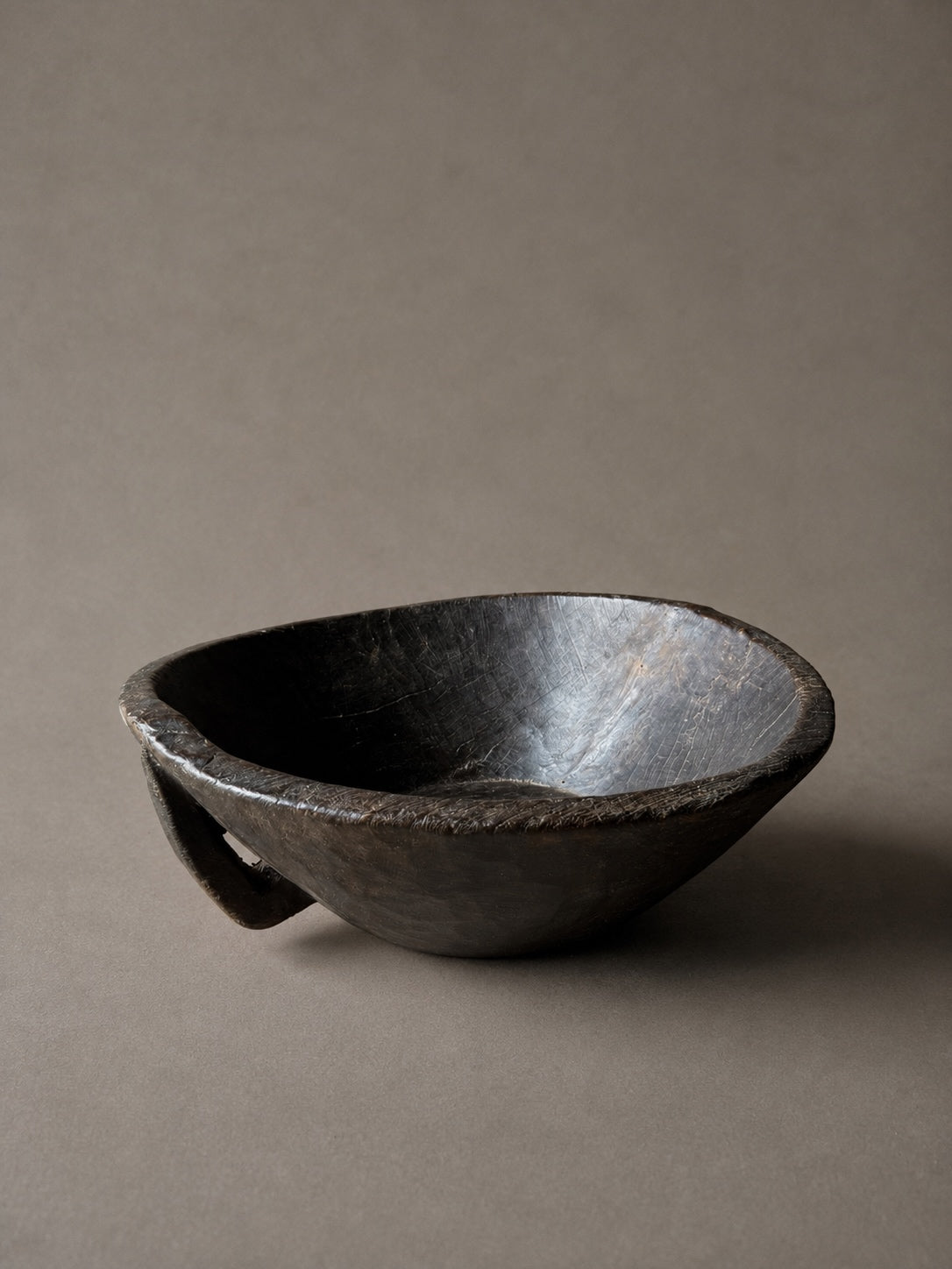 old Gurage bowl with handle – No. 1