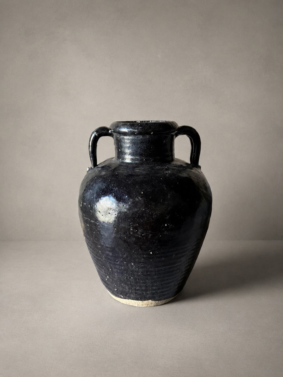Shanxi black - tall vessel / handle No. 4