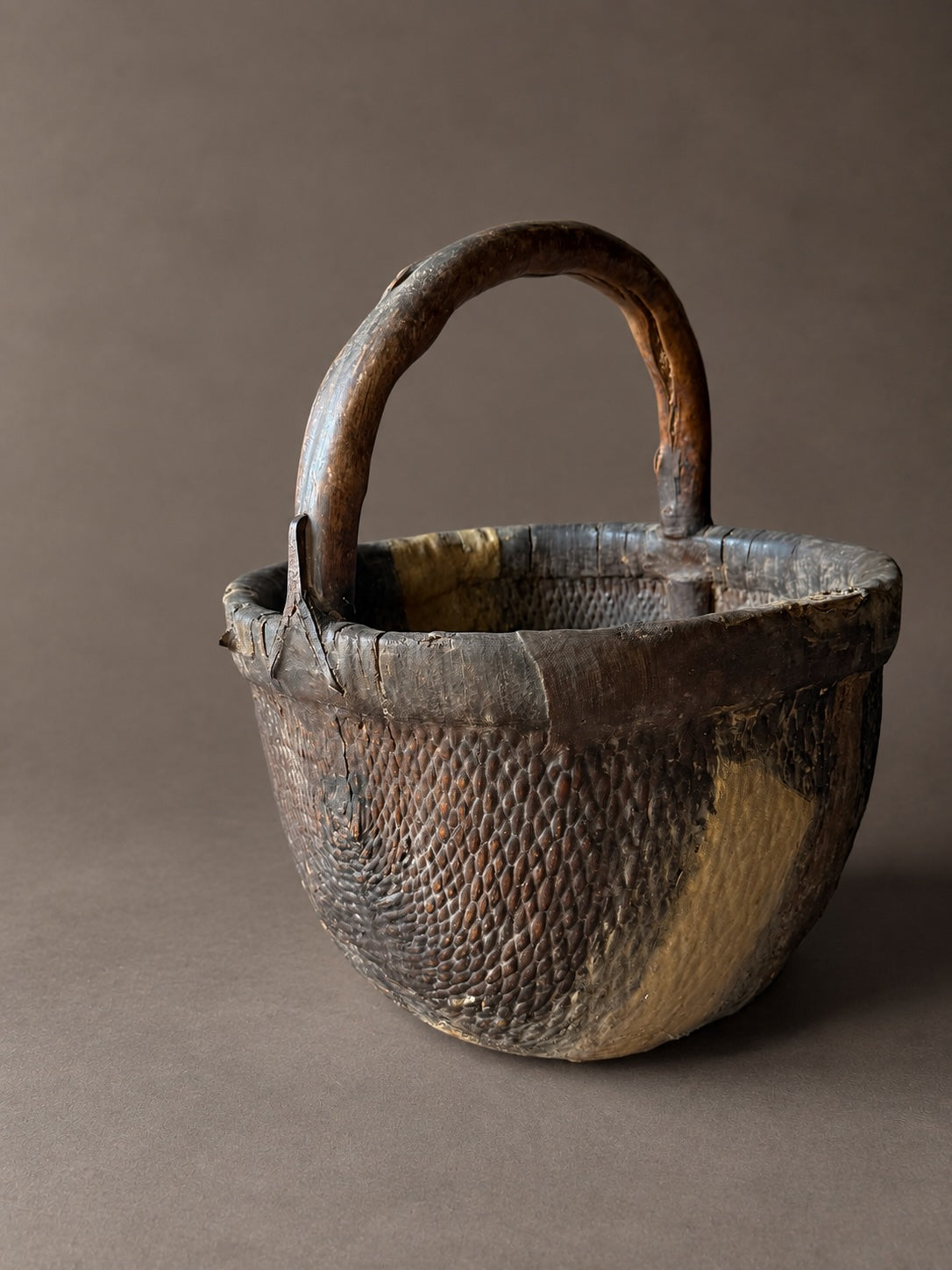 antique basket w/ handle No. 6