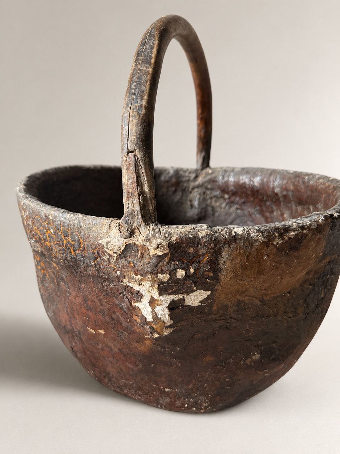 antique basket w/ handle No. 3