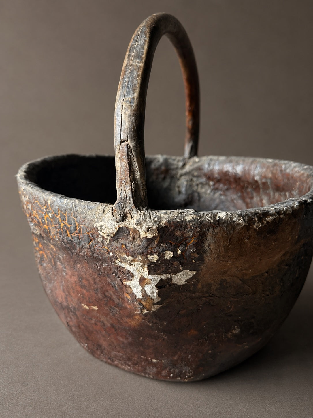 antique basket w/ handle No. 3