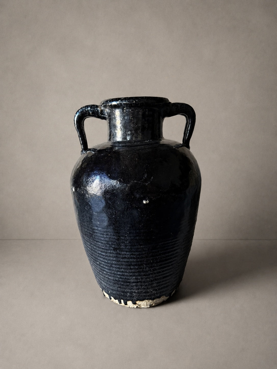 Shanxi black - tall vessel / handle No. 3