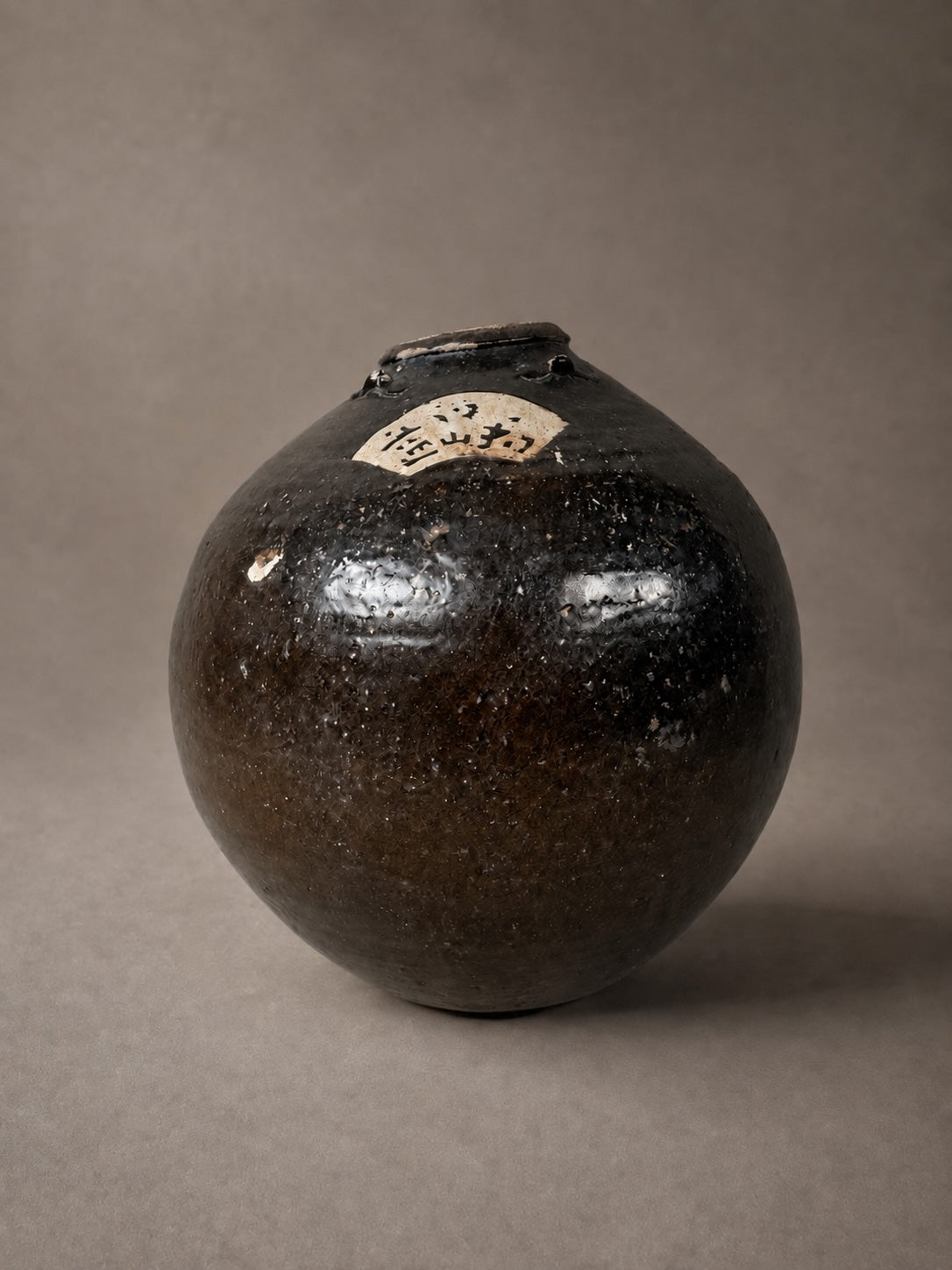 Antique Guangdong wine pot – No. 2