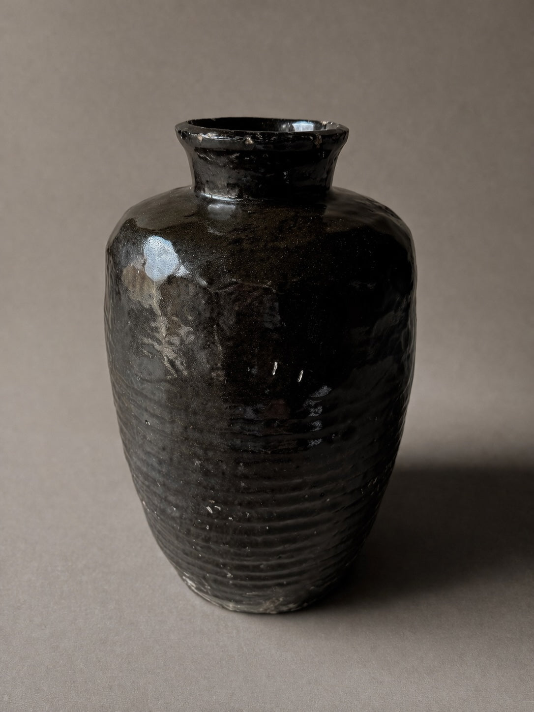 Shanxi black - tall vessel No. 2