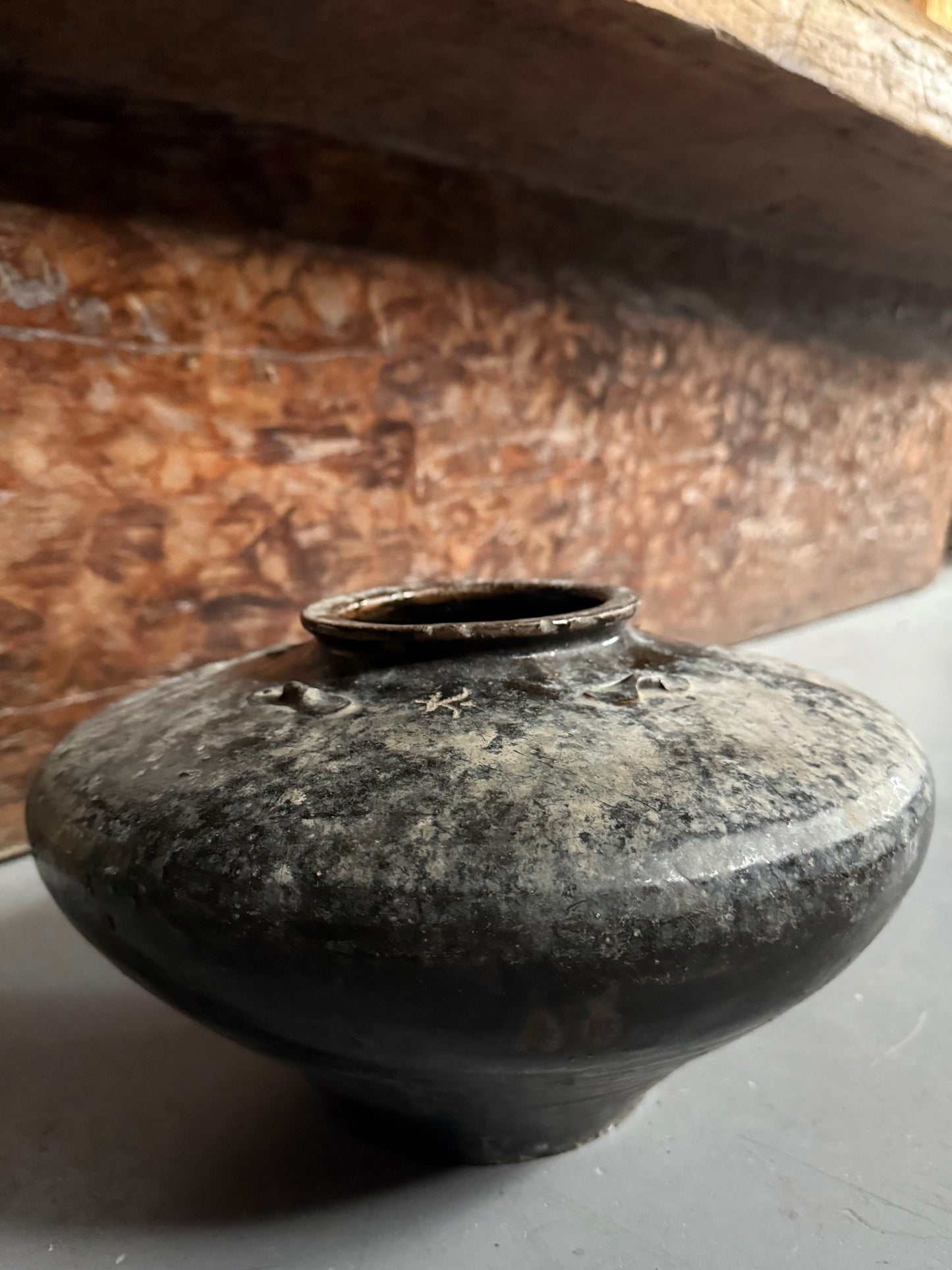 antique flat rice wine pot #1