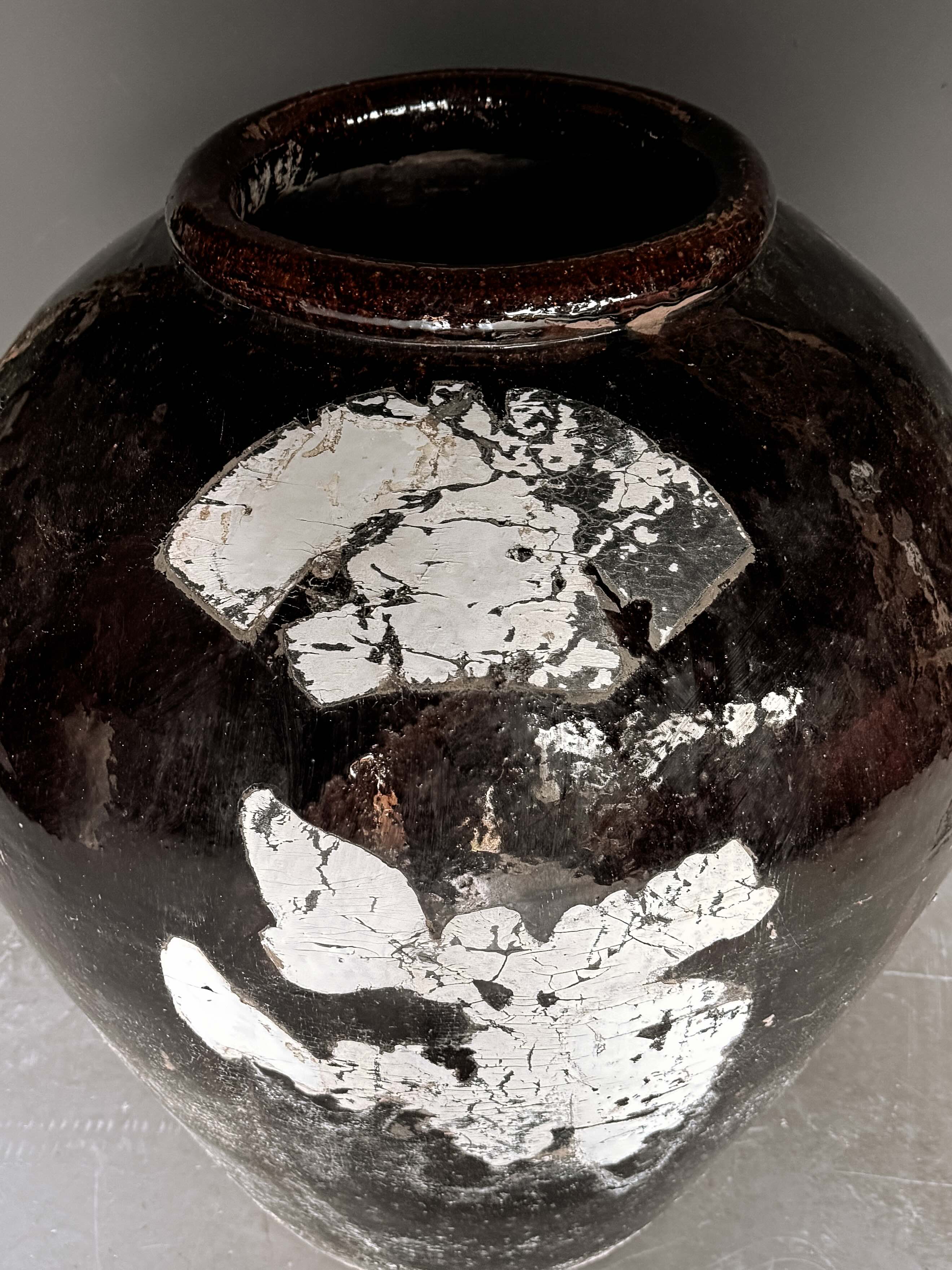Shanxi black – patina vessel