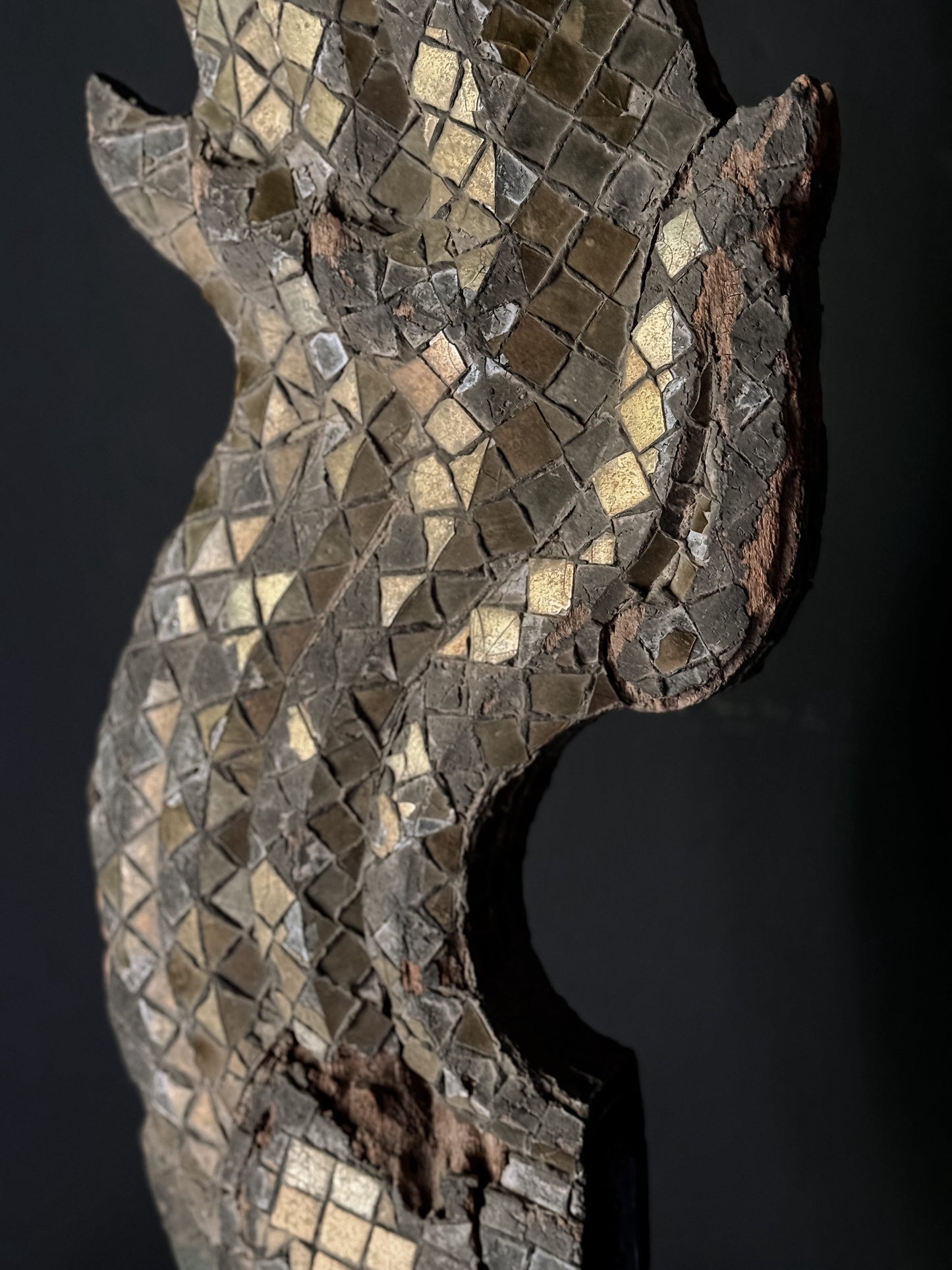 pair of antique Burmese chofas