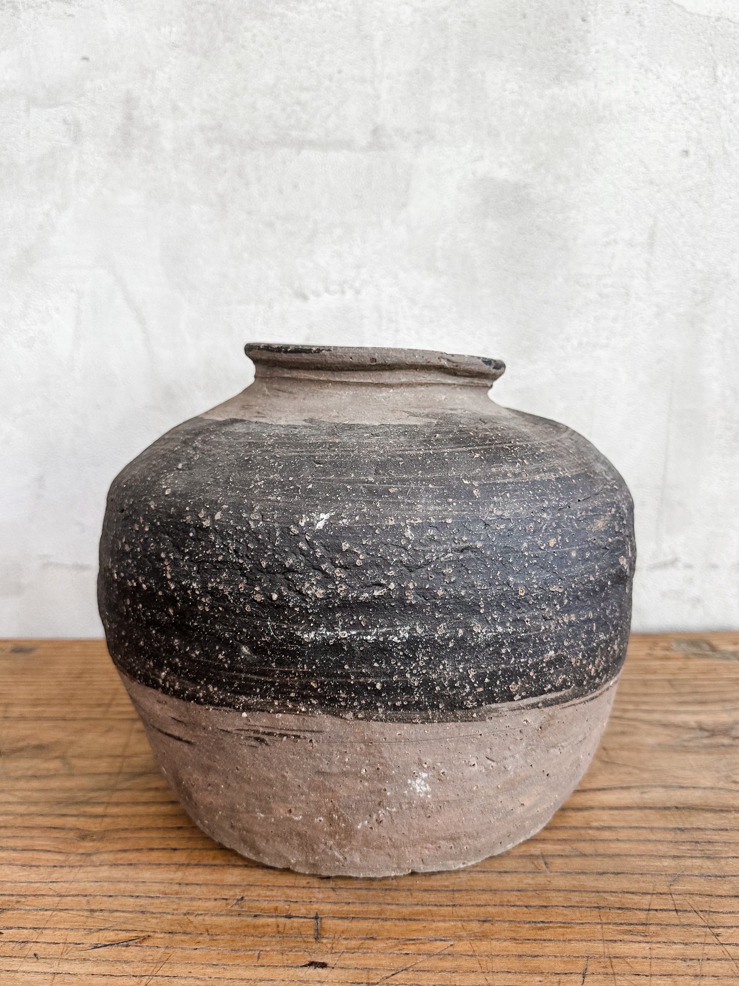 Rough earthenware pottery