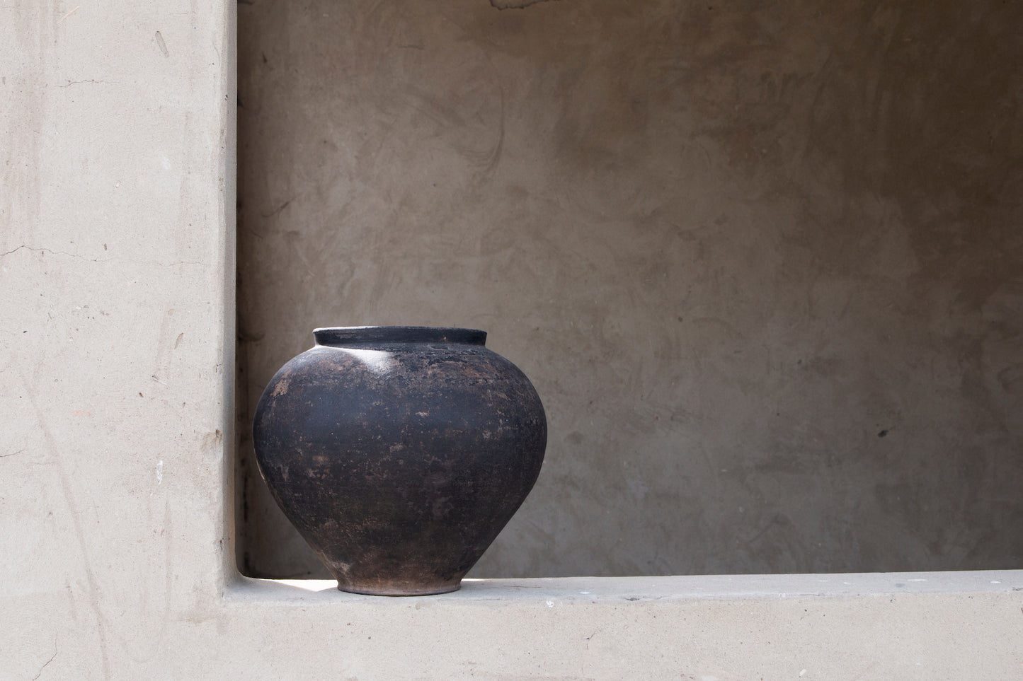 antique Ukraine grey pot #2