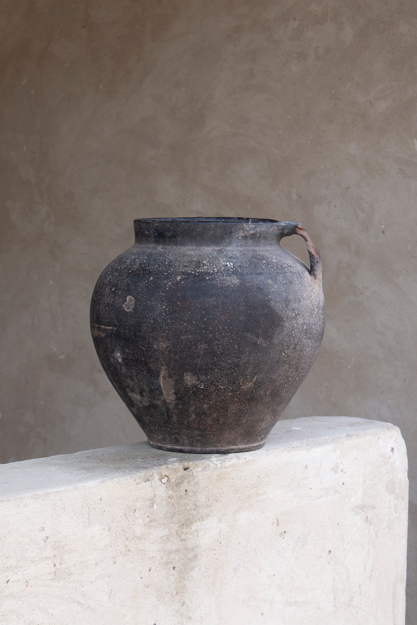 antique signature pot #2