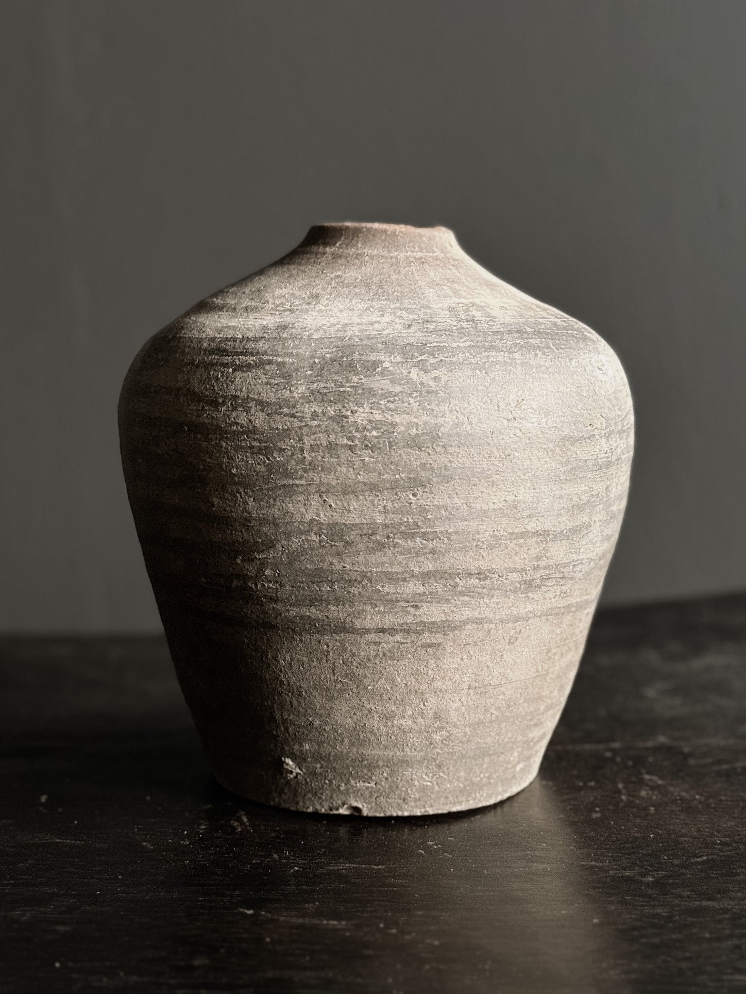 low neck vessel – No. 2