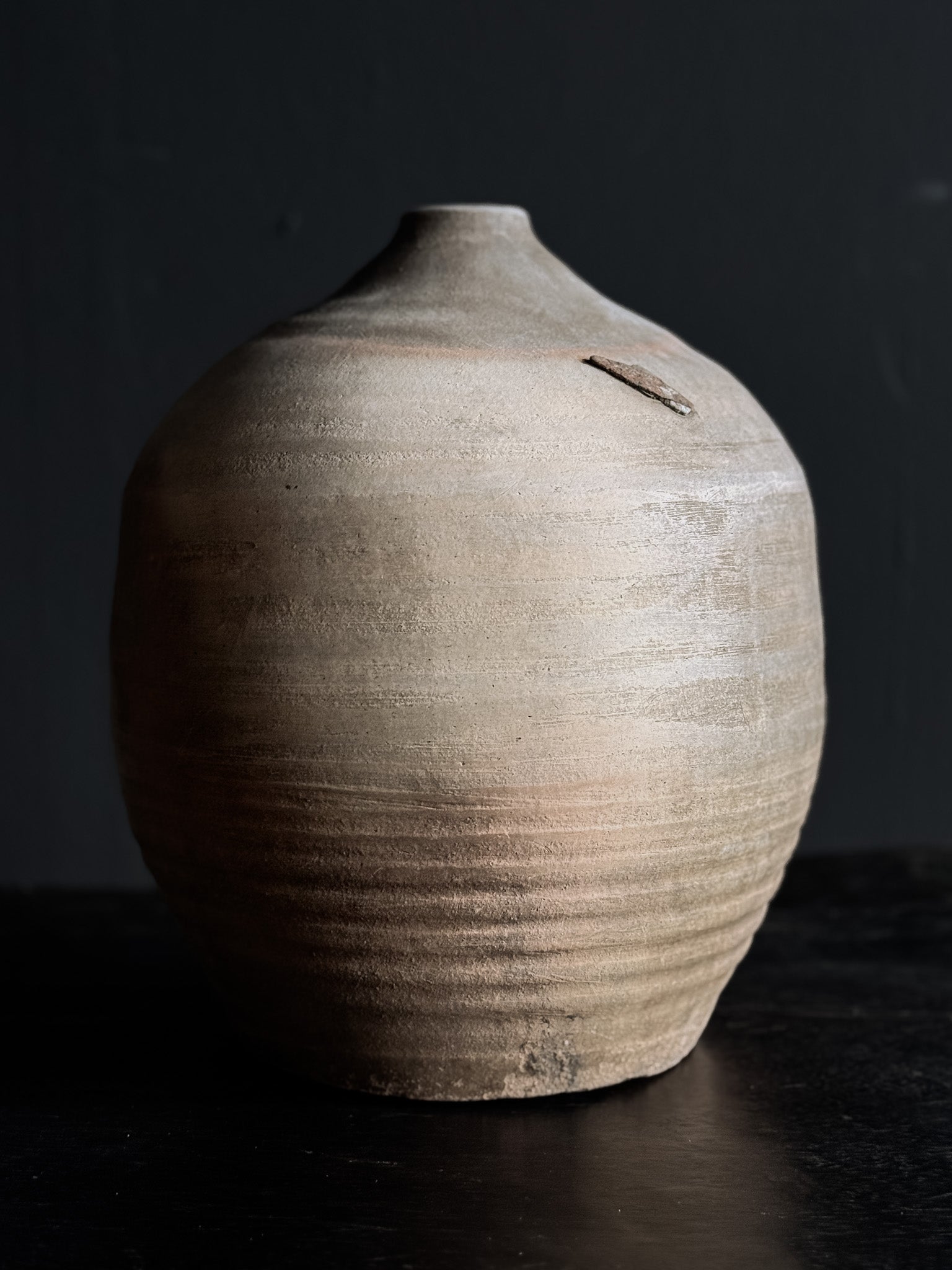 low neck vessel – No. 6