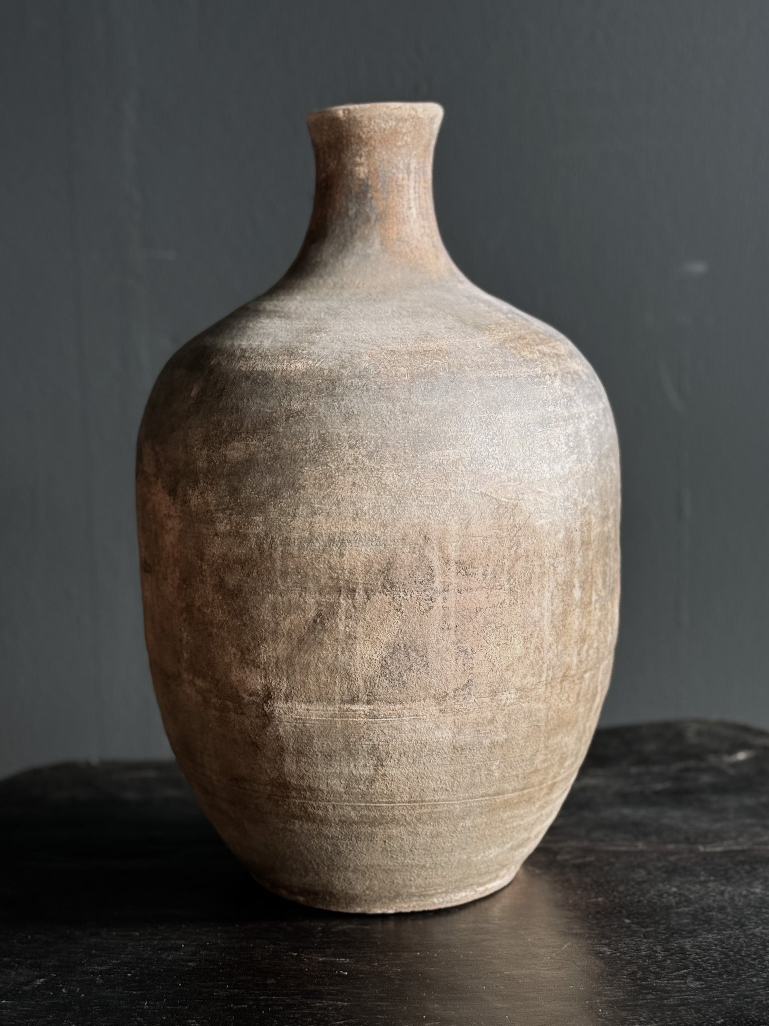 low neck vessel – No. 10