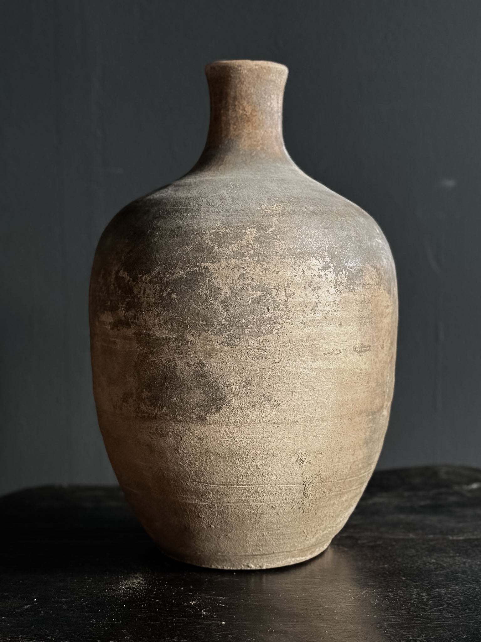 low neck vessel – No. 10