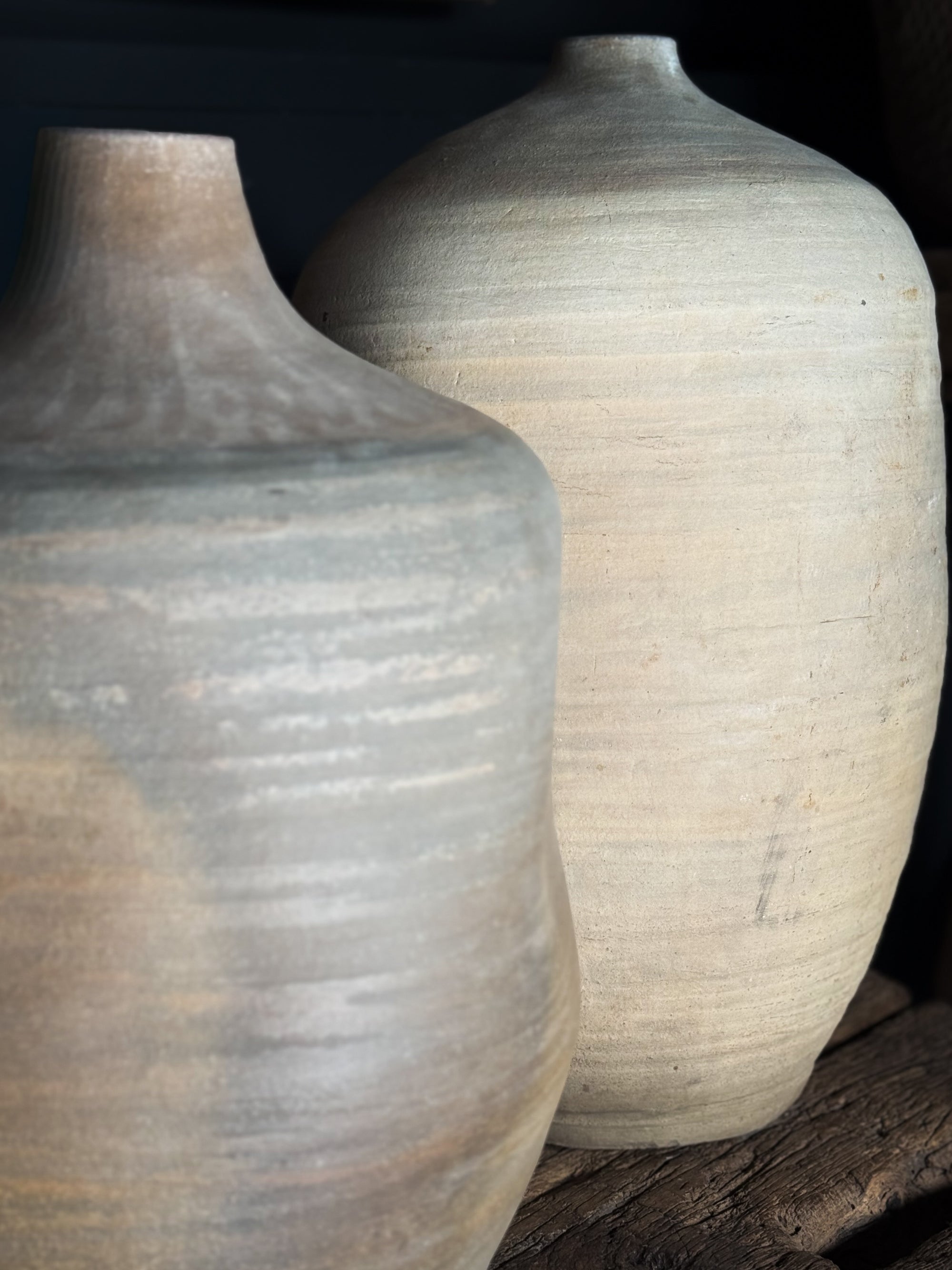 low neck vessel – No. 9