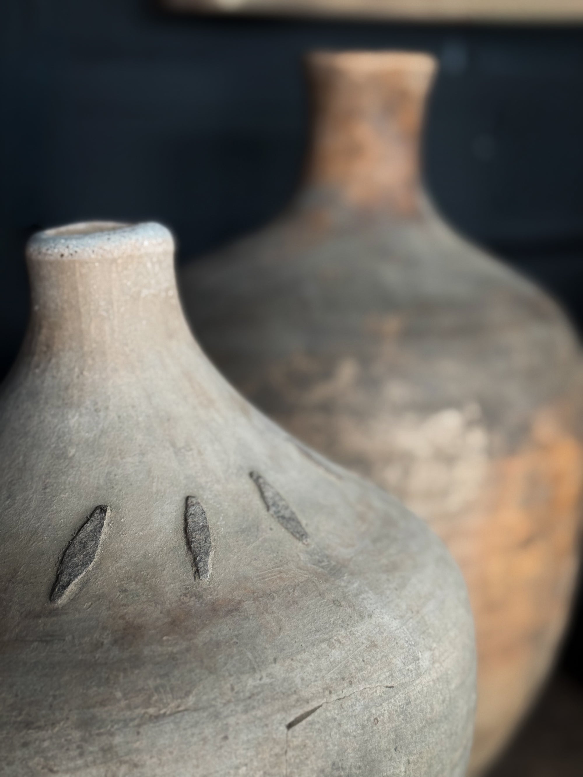 low neck vessel – No. 10