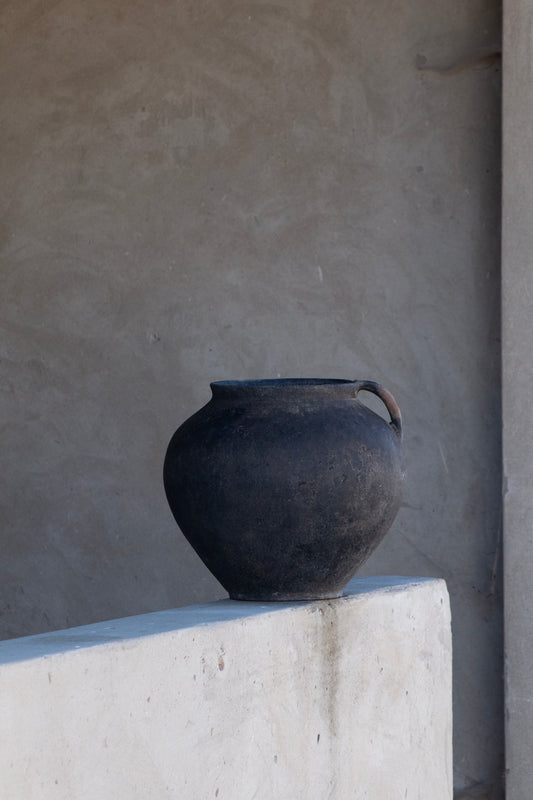 antique signature pot #21