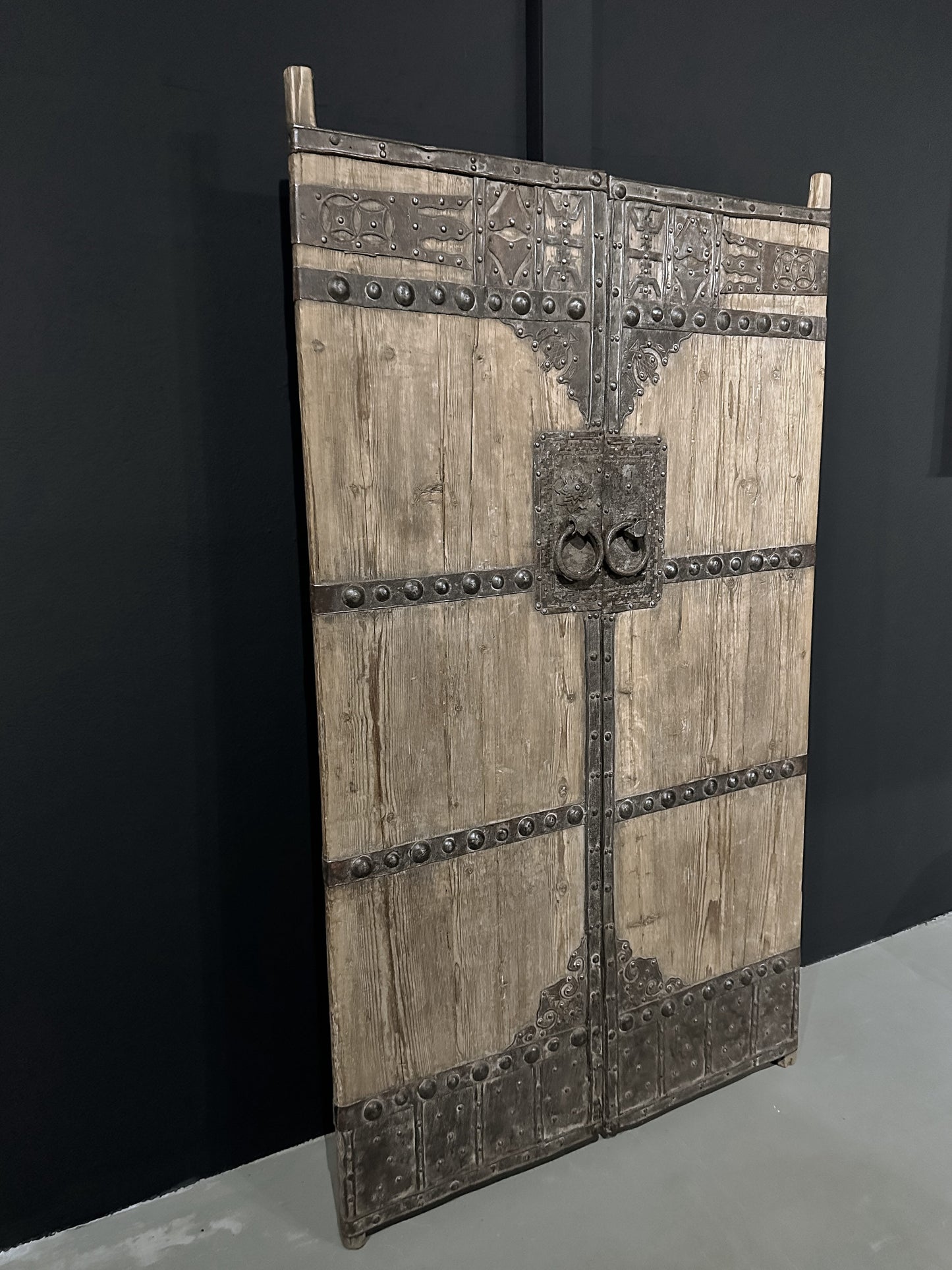 antique Chinese door