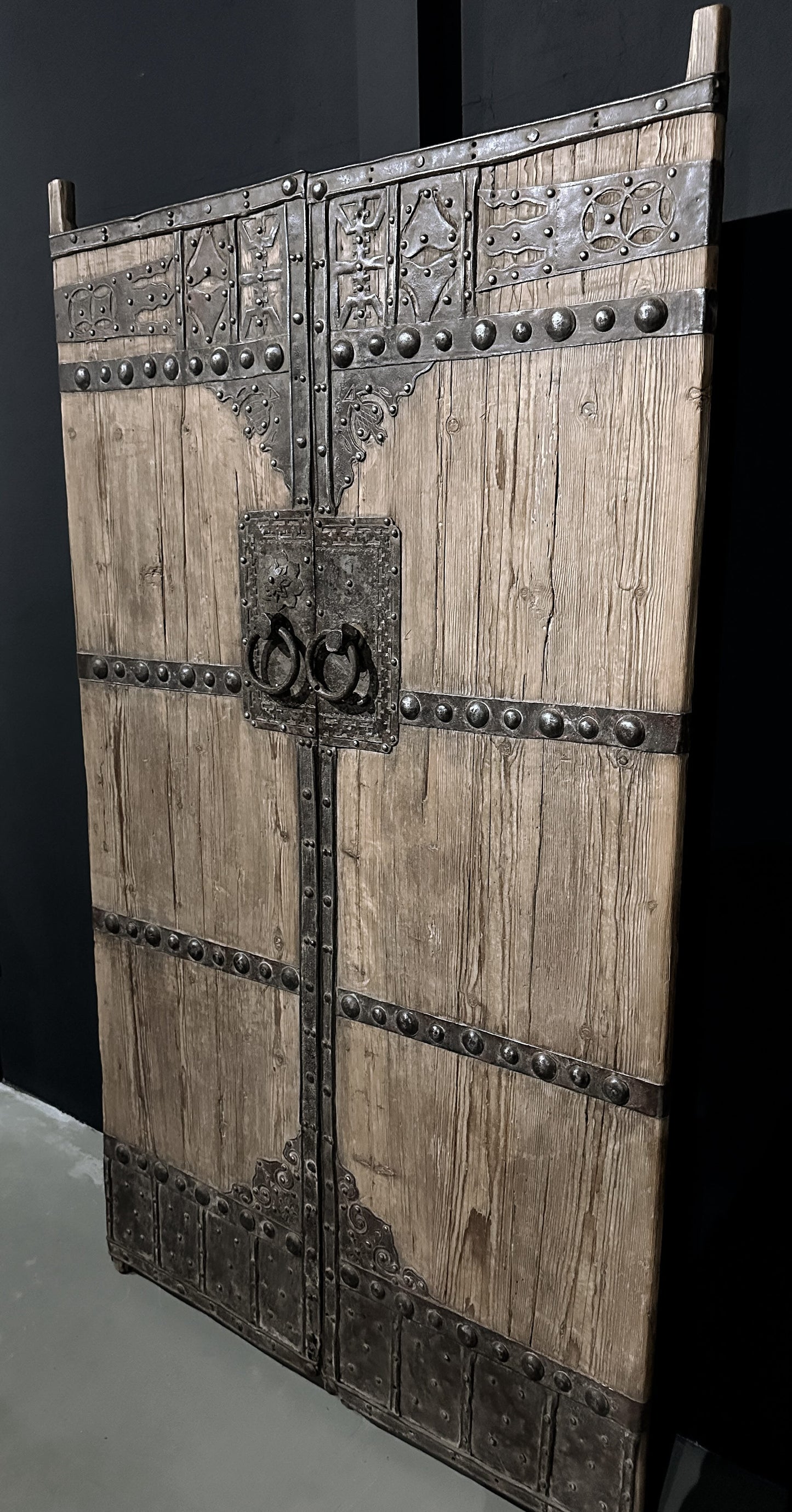 antique Chinese door