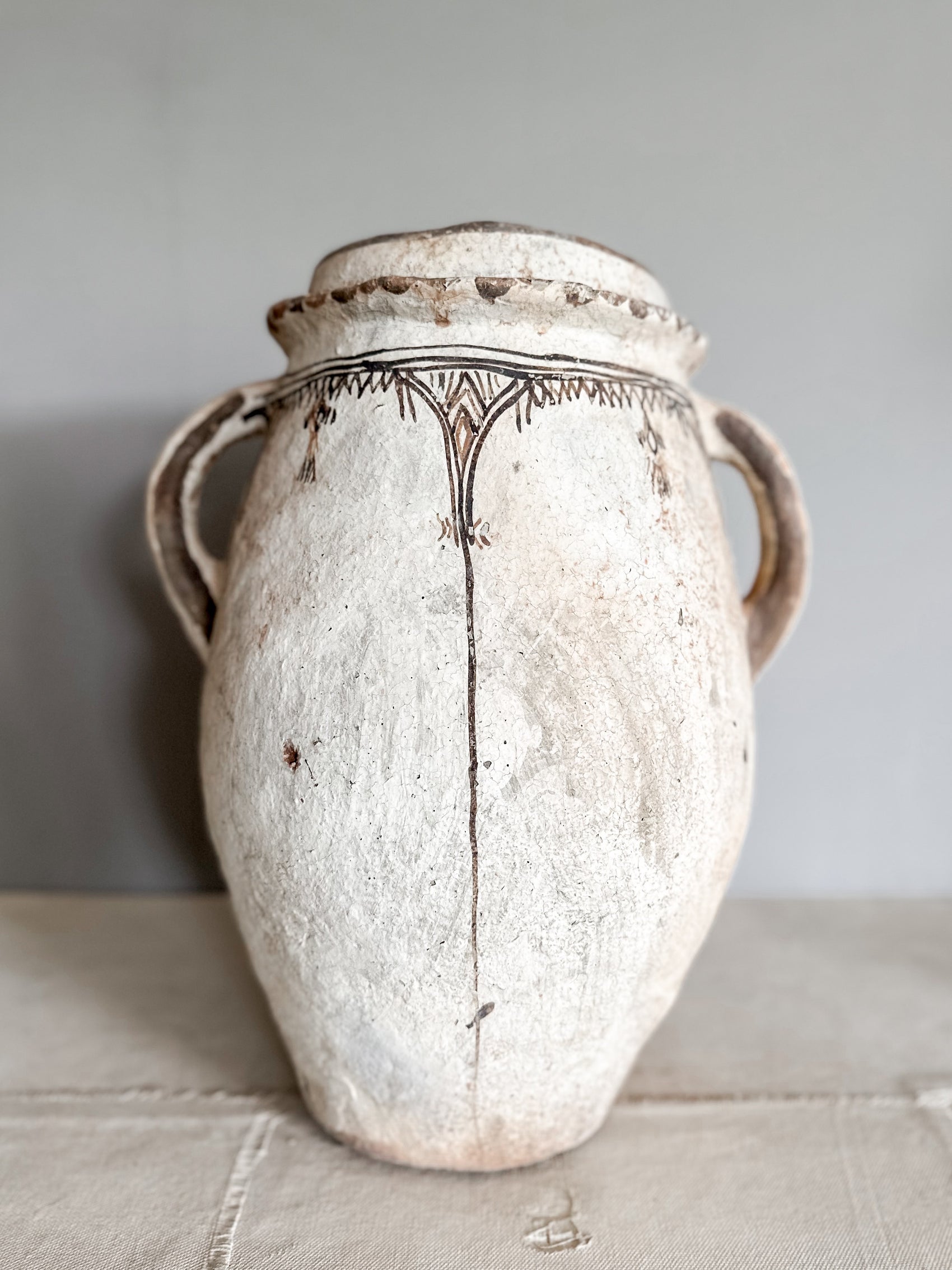 old berber pot medium #4