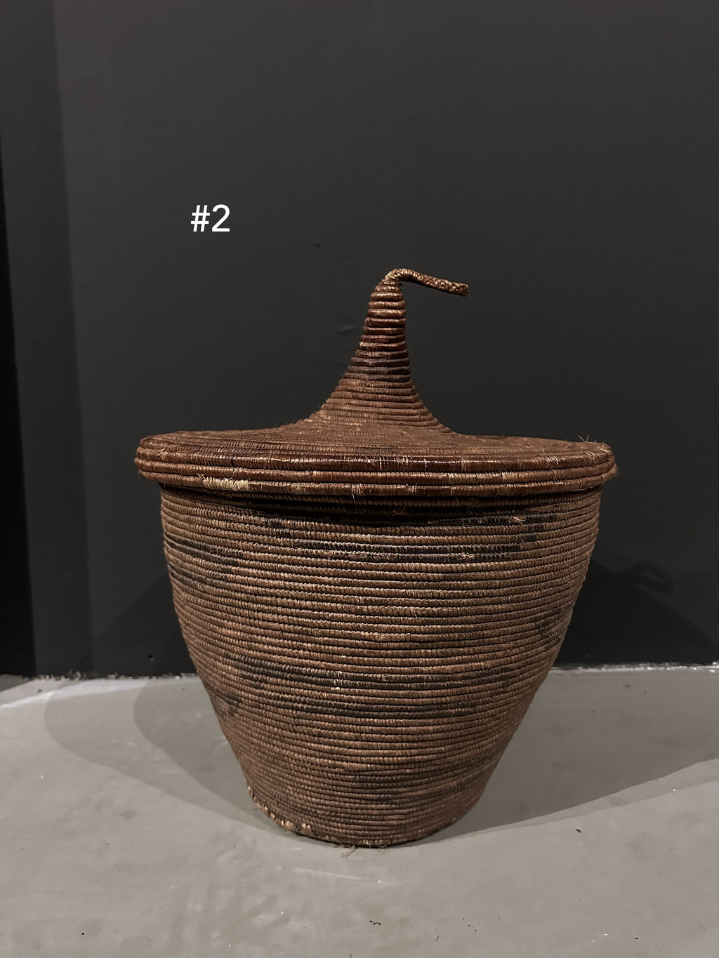Vintage Rwanda basket size M